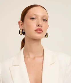 Brinco Argola em Metal com Acabamento Brilhante