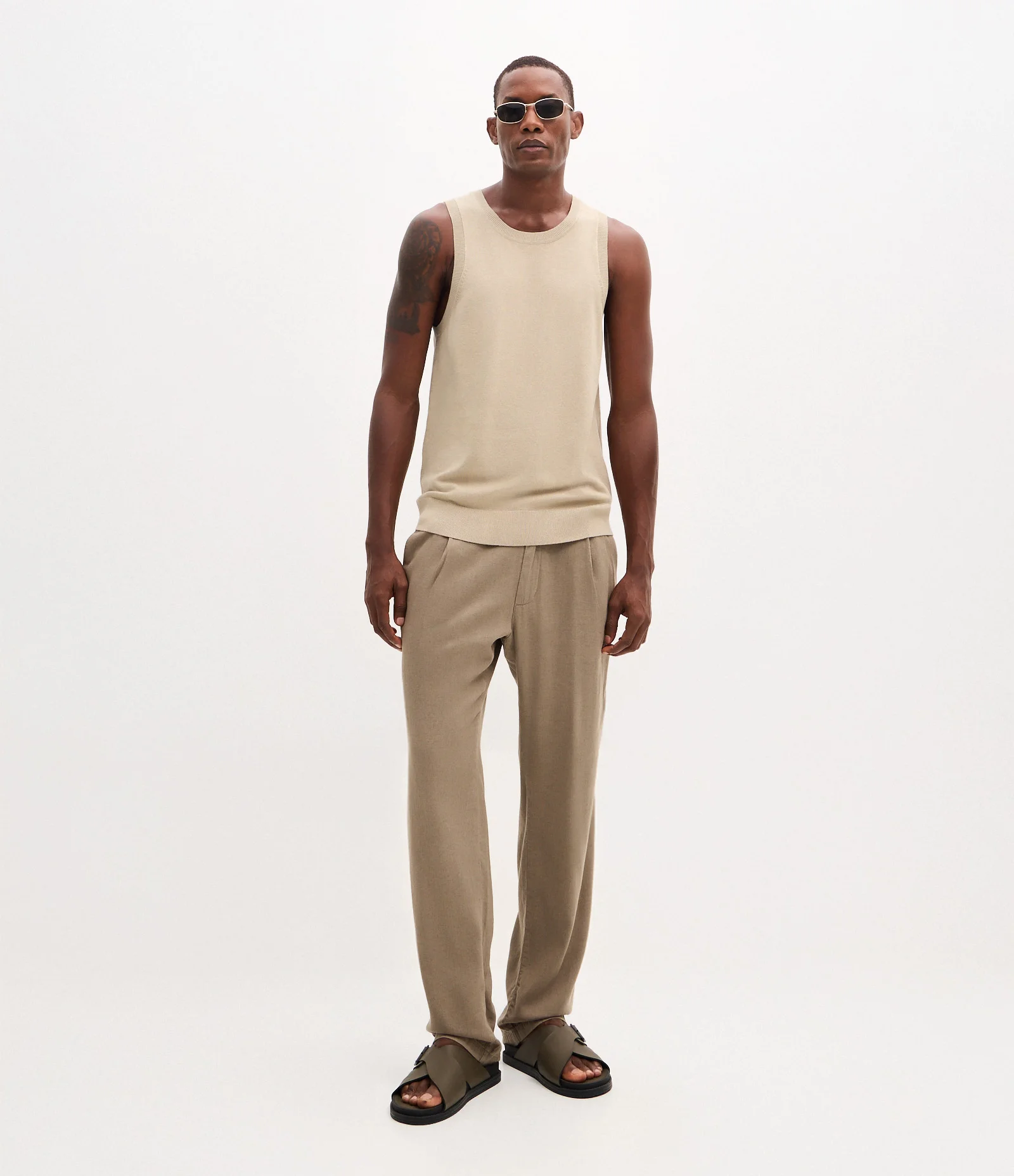 Regata Muscle Texturizado em Viscose Bege 2