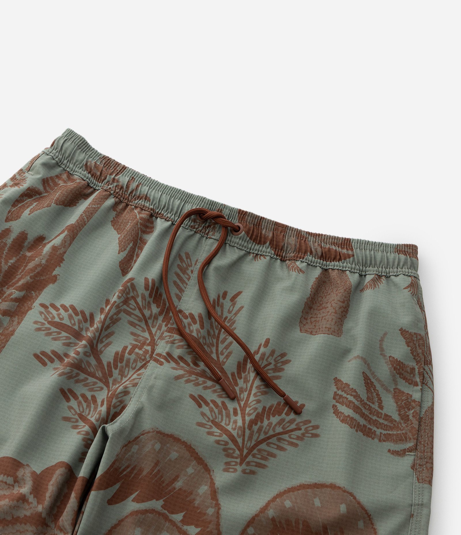 Bermuda de Praia em Microfibra com Estampa de Coqueiros e Lagosta Verde 5