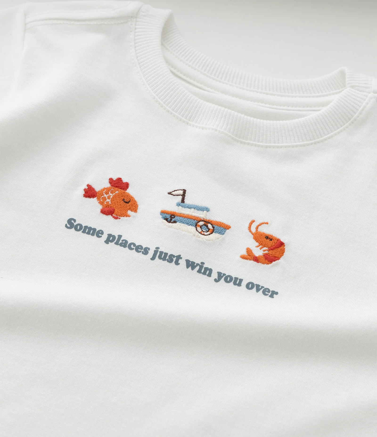 Camiseta Infantil com Estampa Ícones do Mar - Tam 1 a 6 Anos Branco 4