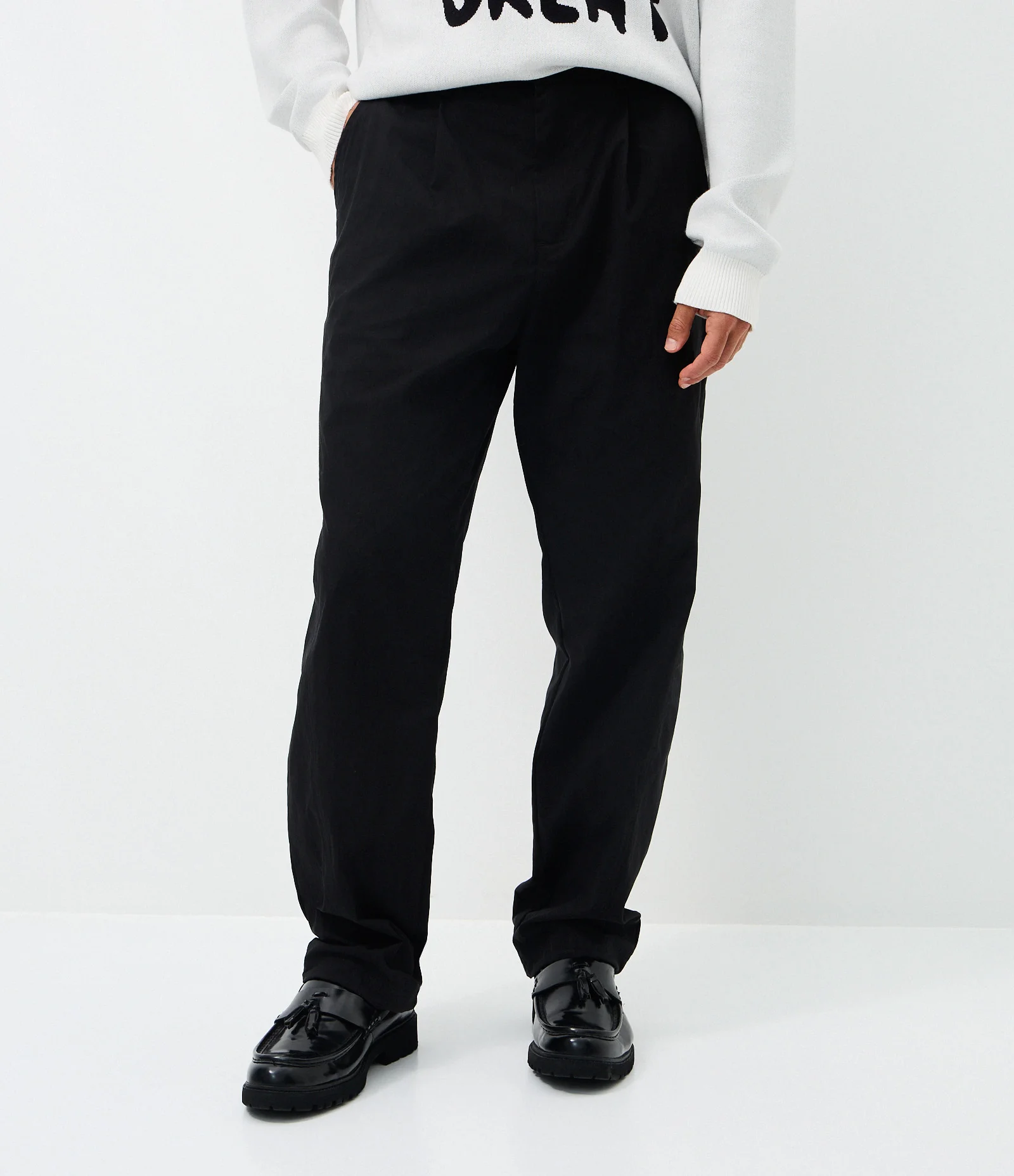 Calça Baggy Alfaiatada Lisa Preto 2