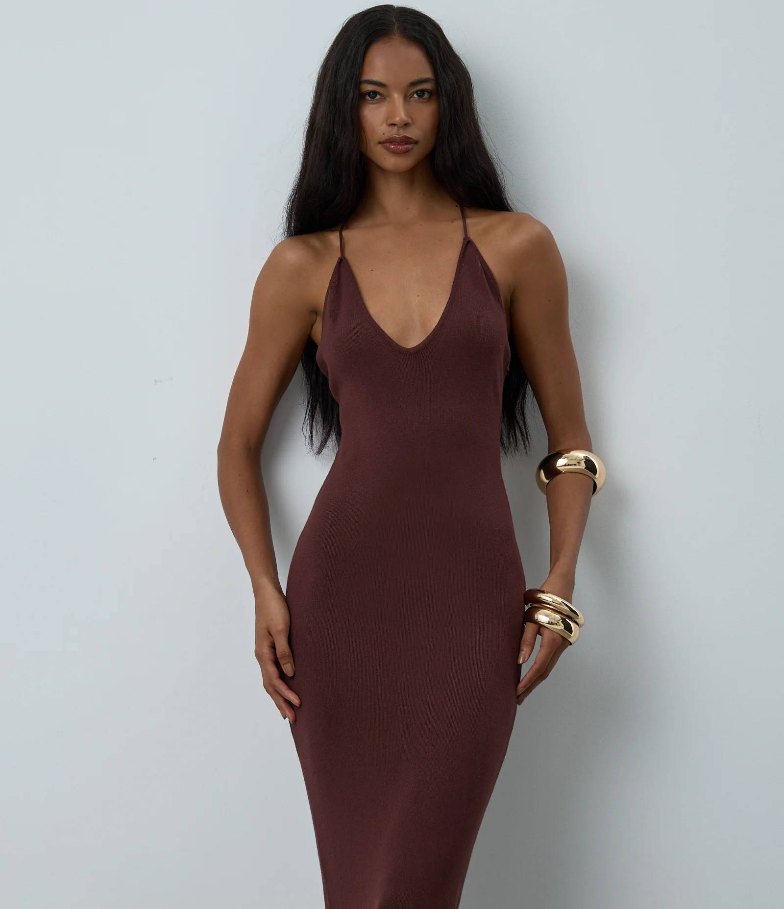 Vestido Midi em Tricô com Decote V e Renda nas Costas Marrom 2