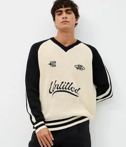 Suéter Boxy em Tricô com Lettering Untitled e Listras nas Mangas e Barra