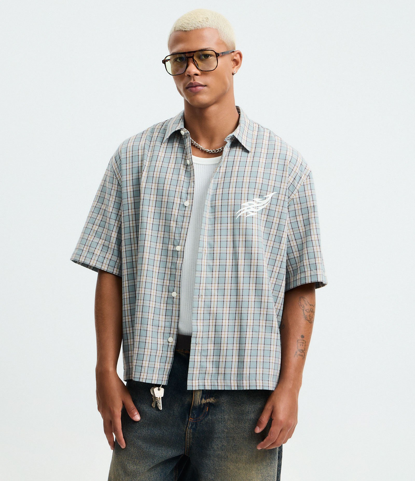 Camisa em Tricoline Xadrez com Estampa Forbidden Azul 1