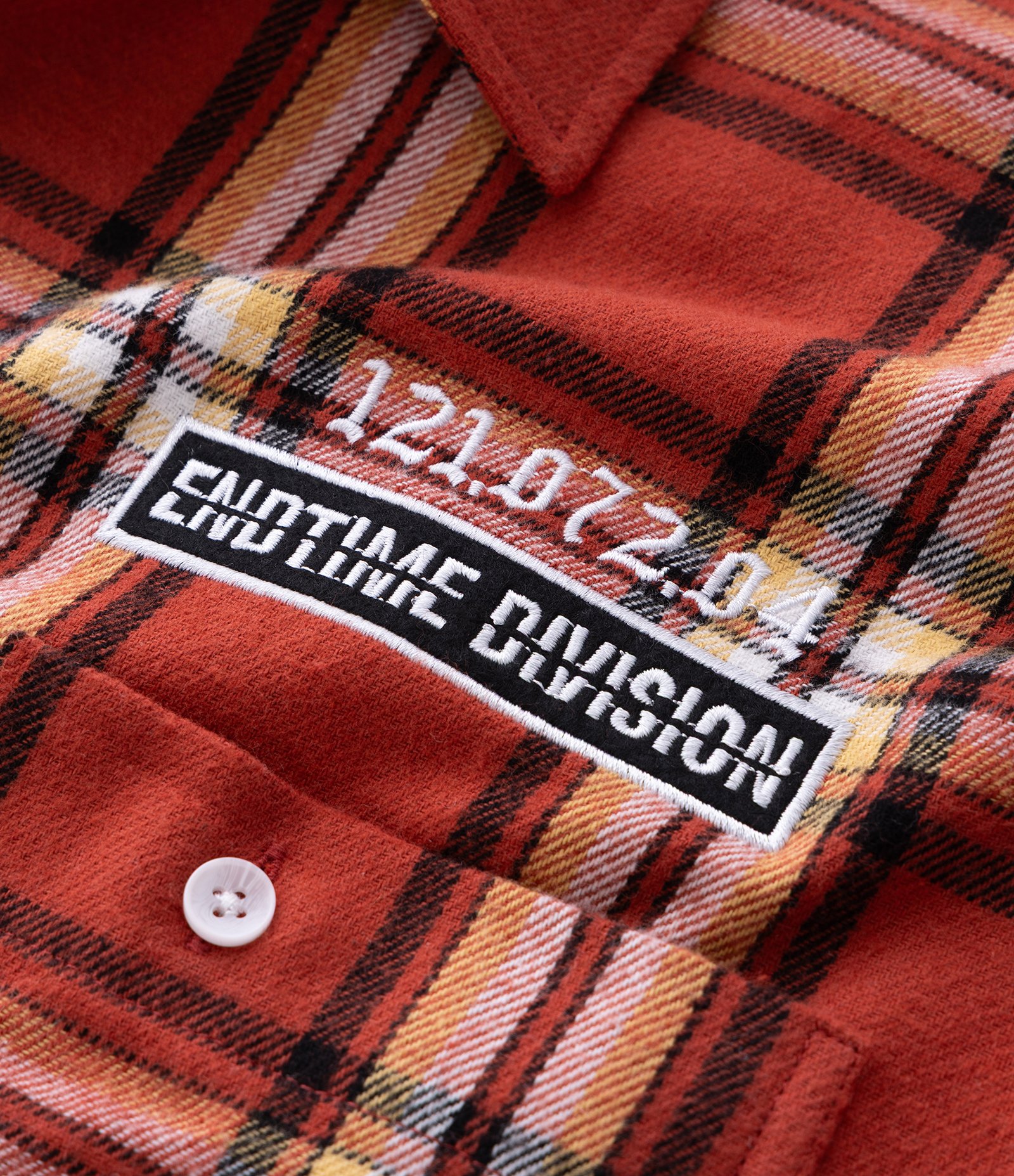 Camisa Oversized Manga Longa em Flanela Xadrez com Lettering Bordado Vermelho 10