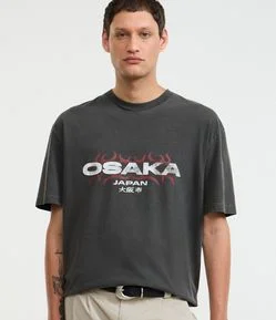 Camiseta Boxy em Algodão com Estampa Lettering  Osaka Japan
