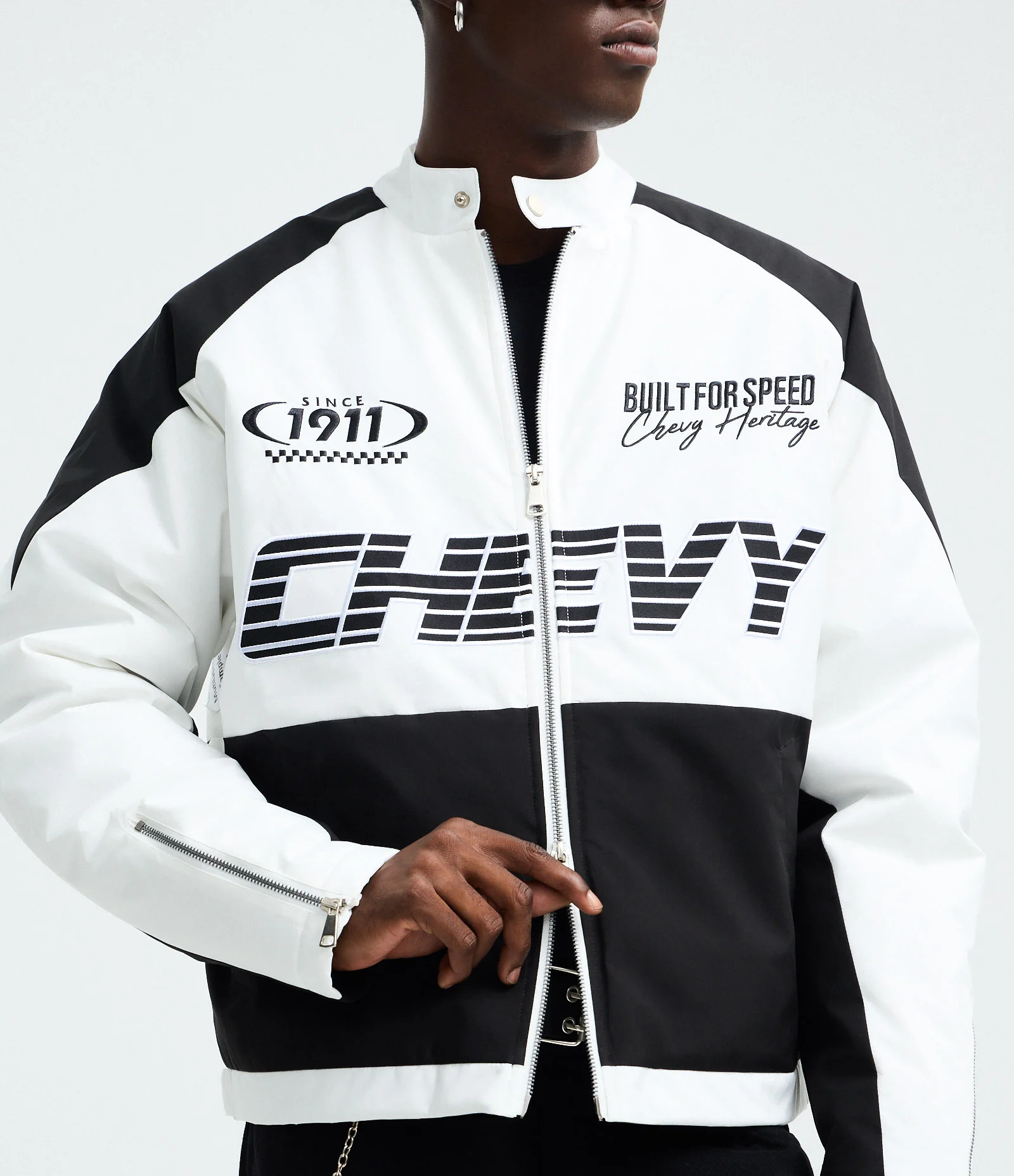 Jaqueta Bomber em Microfibra com Estampa Chevrolet Branco 4