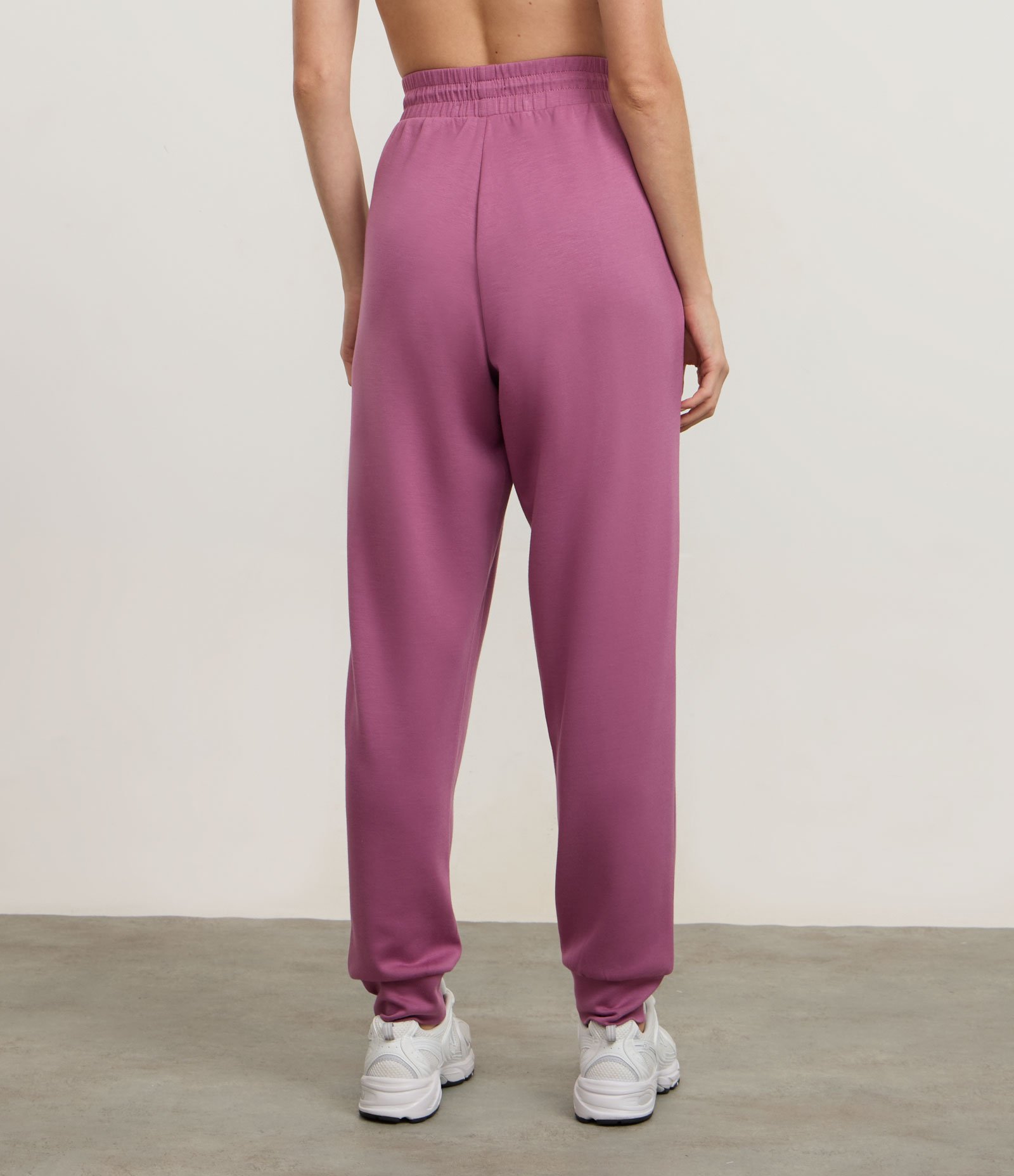 Calça Jogger Esportiva com Modal e Bolsos Amplos Roxo 4