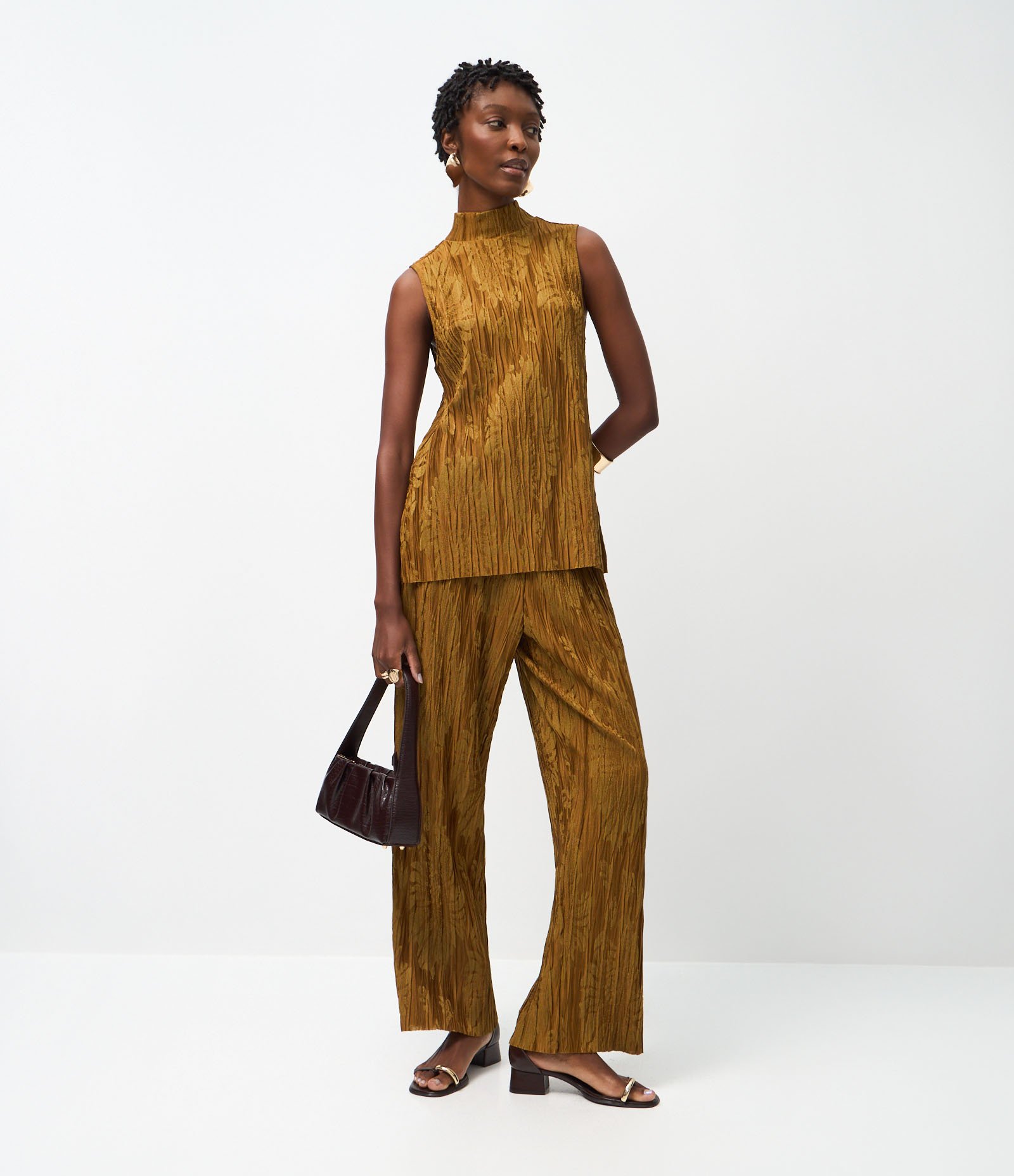 Calça Reta Cintura Alta com Textura Jacquard Amarelo Queimado 1