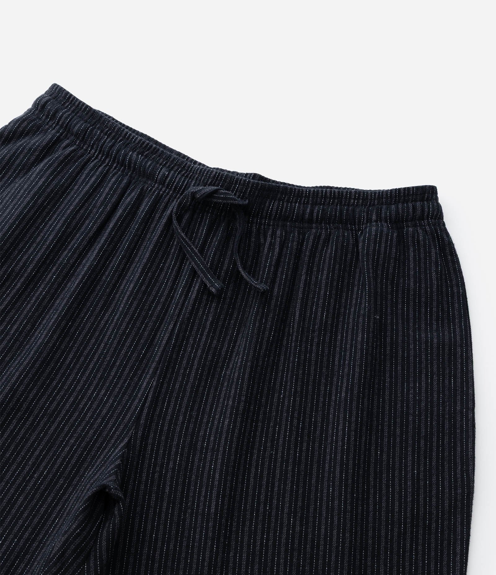 Calça de Pijama em Flanela Listrada com Cordão no Cós Preto 8