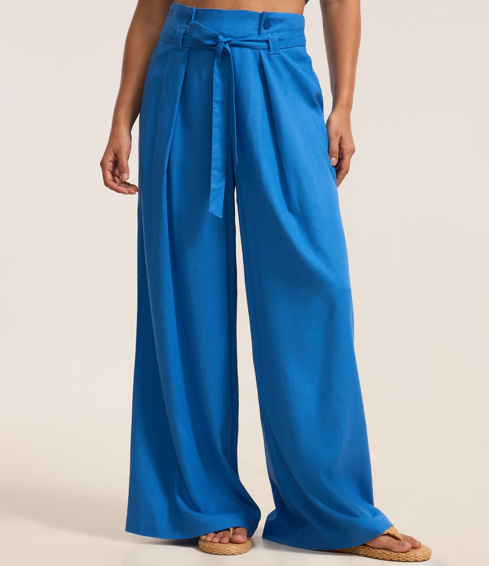 Calça Pantalona em Viscolinho com Cinto para Amarração Azul 3