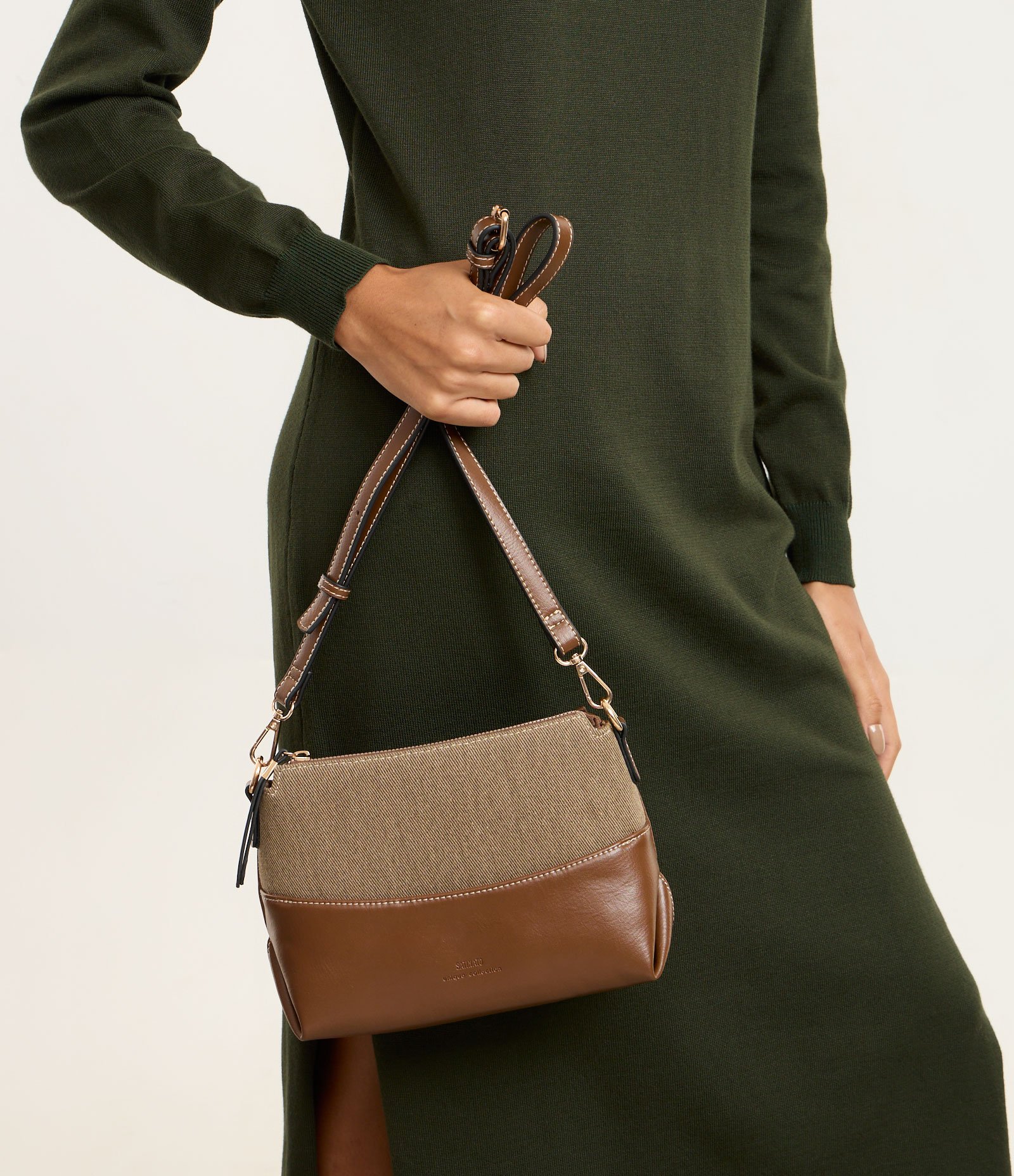 Bolsa Pequena em PU com Detalhes Metalizados Marrom 7