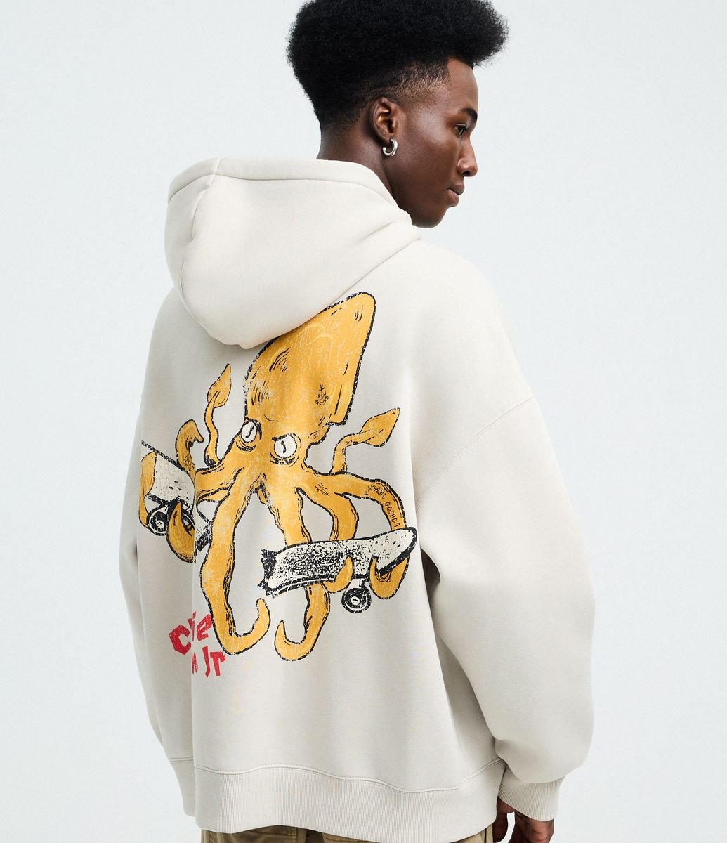トッポポ様 ギャレー2点 #BB001094 #DLH294 Blusão em Moletom com Capuz e Estampa Charlie Brown Jr. Off White