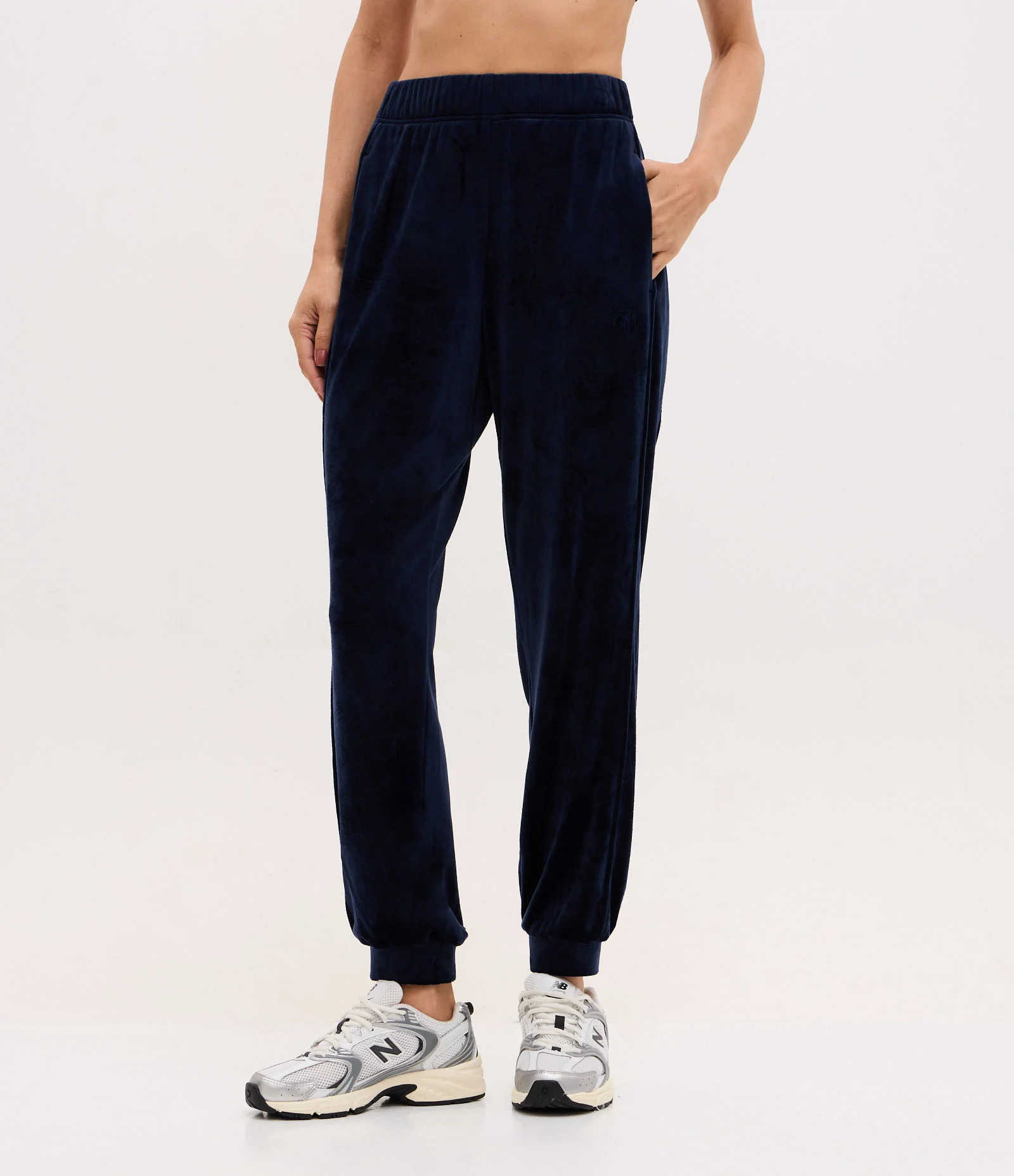 Calça Jogger Esportiva em Plush com Cós Elástico Azul 2