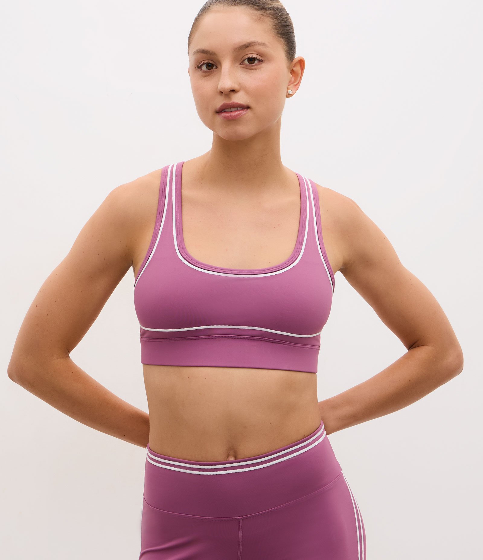 Top Esportivo Nadador em Microfibra com Frisos Contrastantes e Bojo Removível Roxo 1