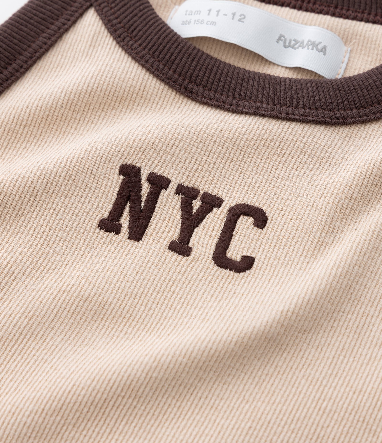 Regata Infantil Baby Tee em Ribana com Lettering NYC – Tam 7 a 14 Anos Bege 6