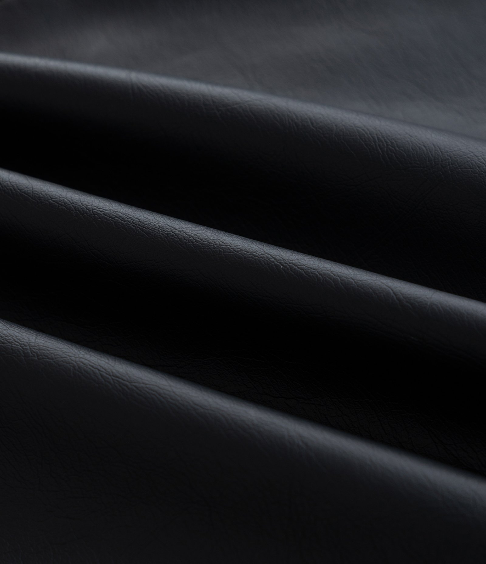 Jaqueta Biker em PU Curve e Plus Size Preto 7