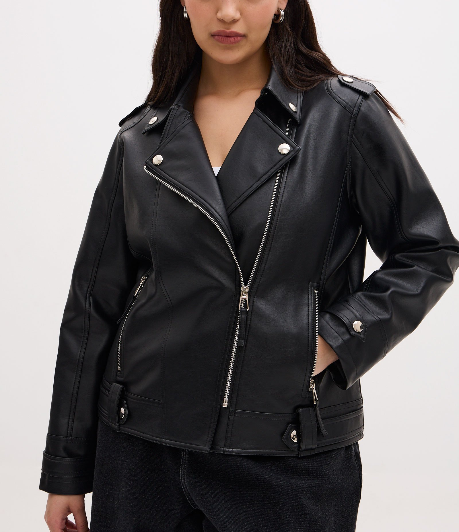 Jaqueta Biker em PU Curve e Plus Size Preto 3