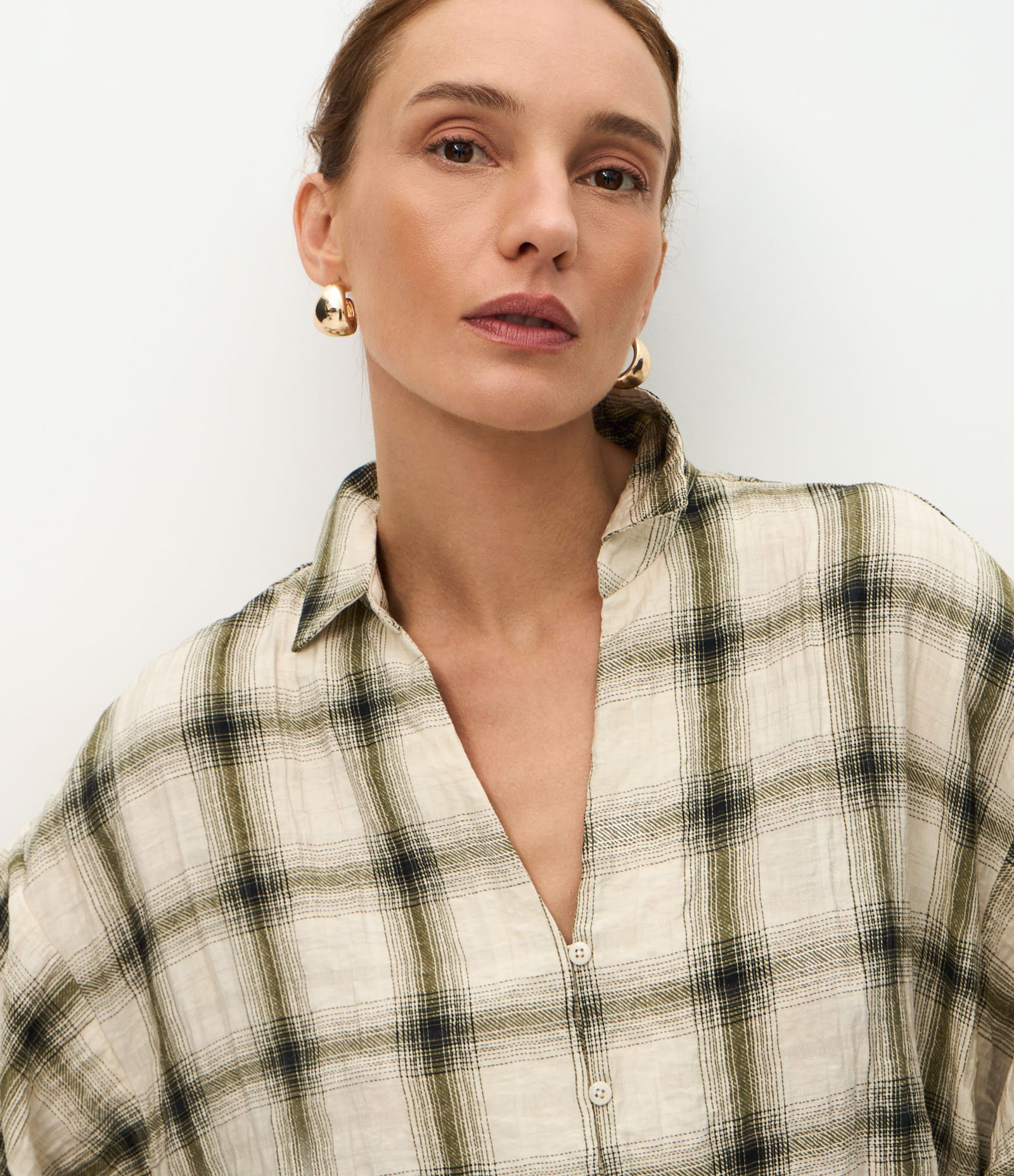 Blusa Manga 3/4 em Viscose com Estampa Xadrez Verde 3