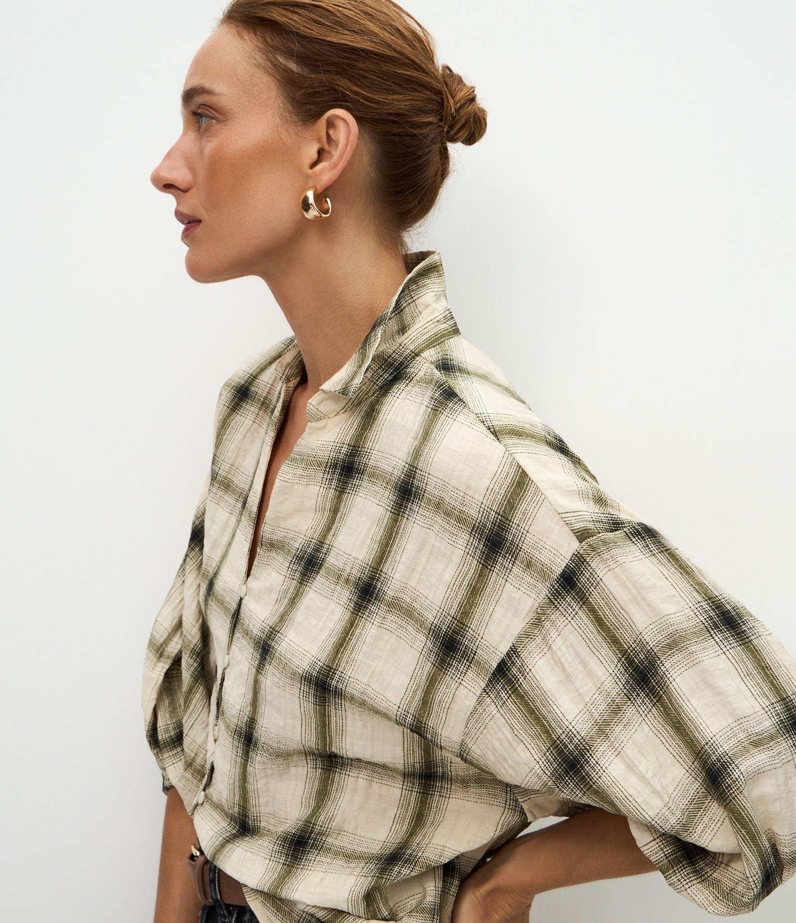 Blusa Manga 3/4 em Viscose com Estampa Xadrez Verde 4