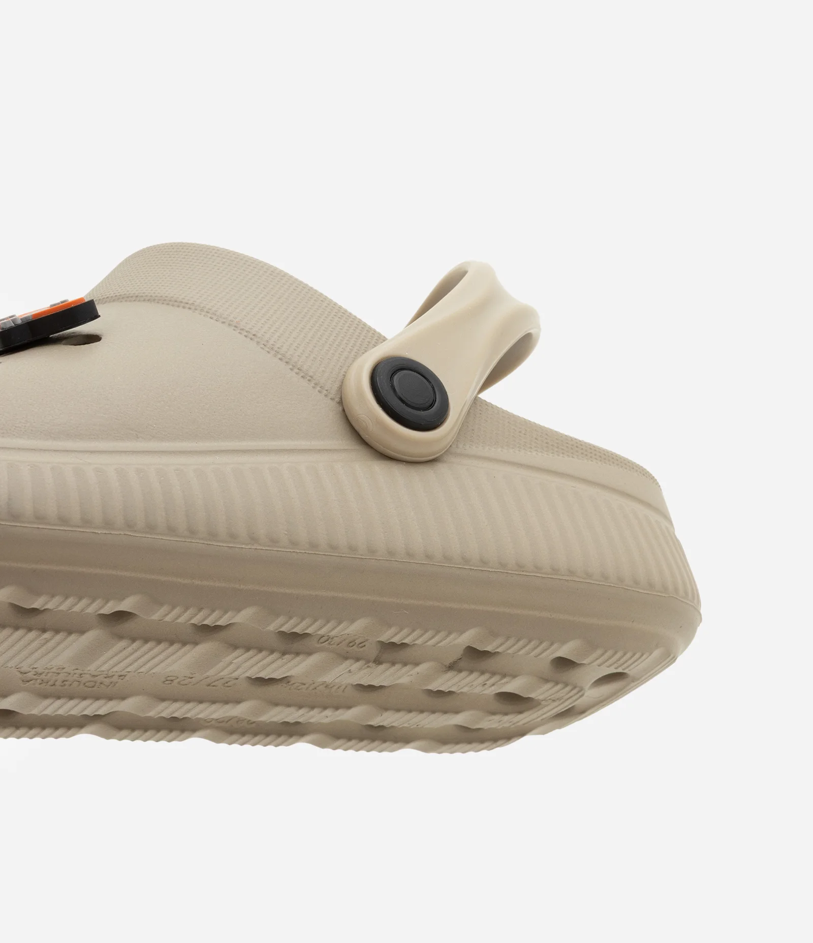 Sandália Infantil em PVC com Pug Aplicada - Tam 28 ao 36 Bege 3