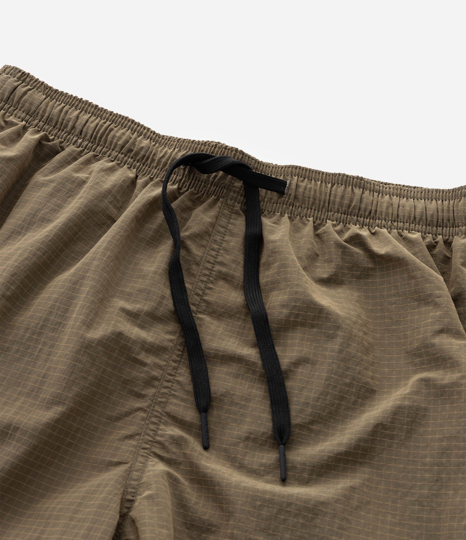 Bermuda de Banho em Poliamida com Tecnologia Ripstop Verde 11