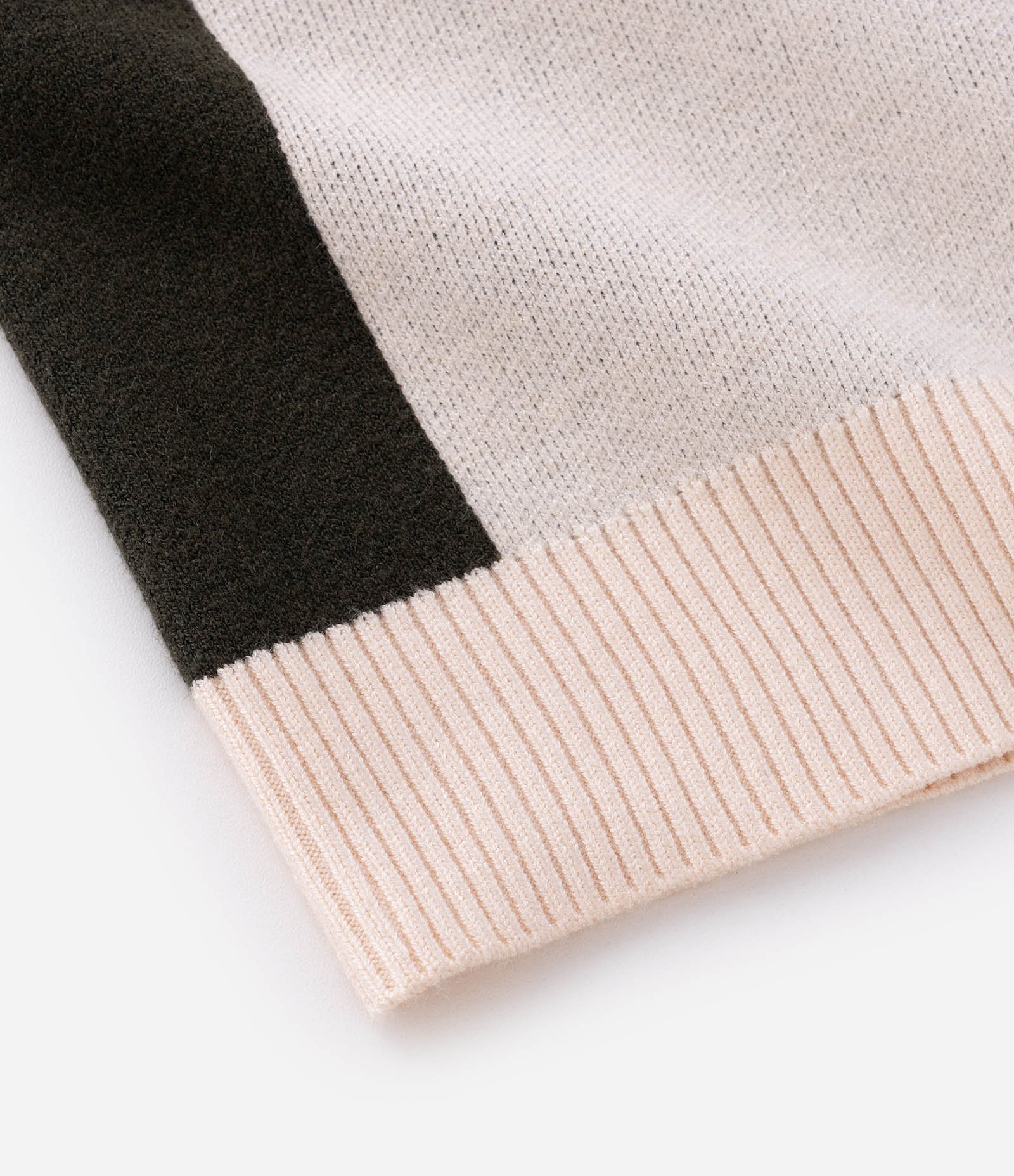 Camiseta Manga Curta em Tricô com Gola Polo e Lettering World Moment Verde 5