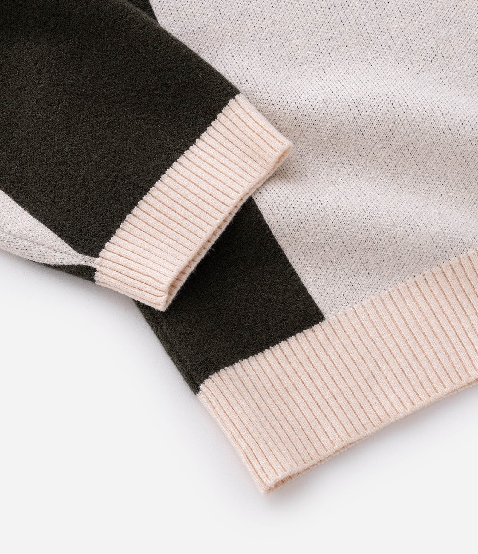 Suéter em Tricô com Gola Polo e Lettering no Peito Verde 5