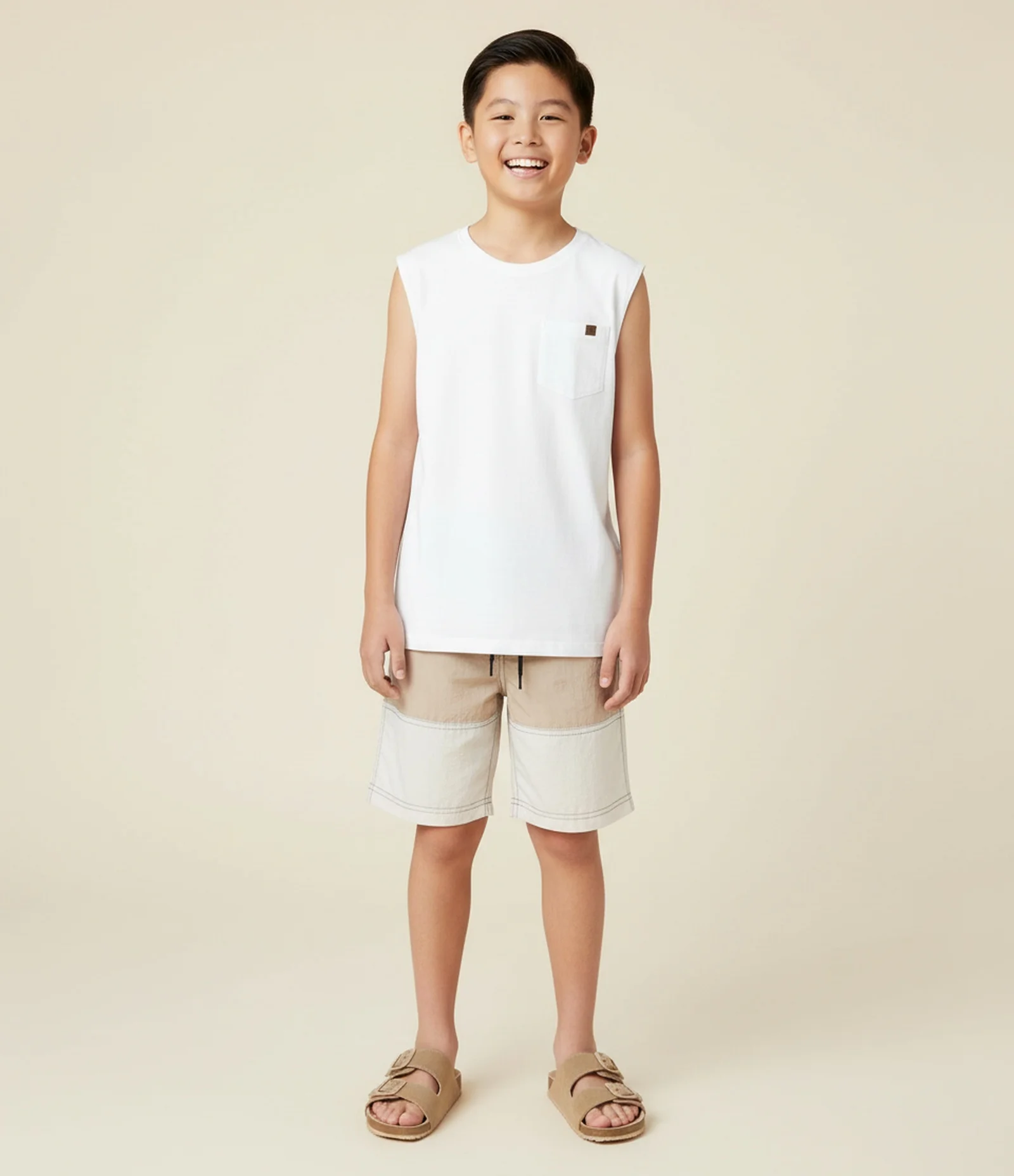 Bermuda Infantil em Poliamida com Recortes Coloridos - Tam 5 a 14 Anos Preto/Bege/Off White 1