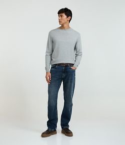 Calça Reta Básica em Jeans
