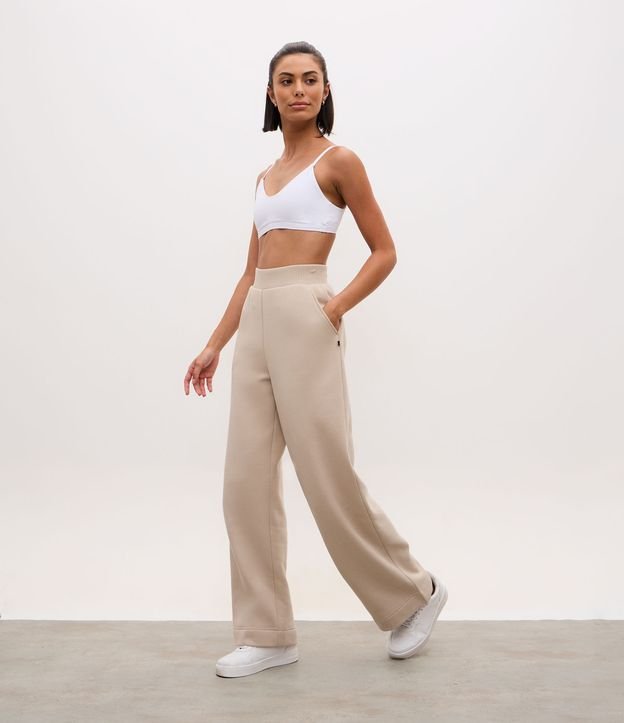 Cor: Bege | Tamanho: M