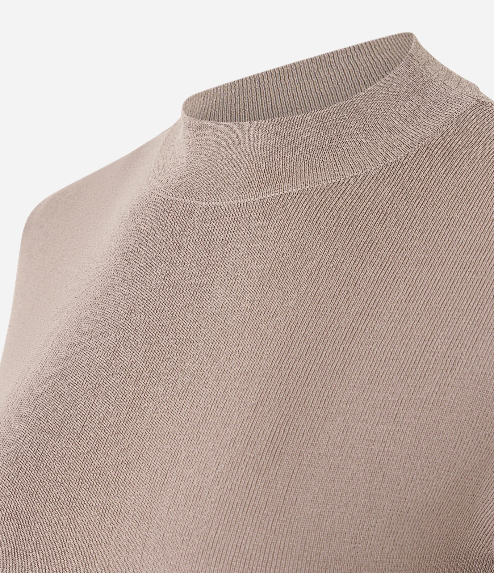 Blusa Básica em Tricô com Golinha Marrom 2