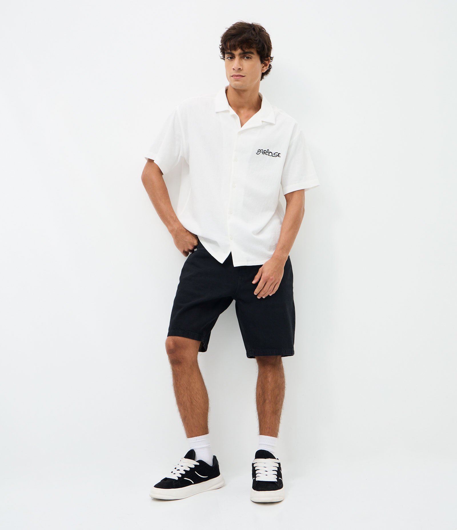 Camisa Boxy em Algodão Texturizado com Estampa Paradise Branco 2