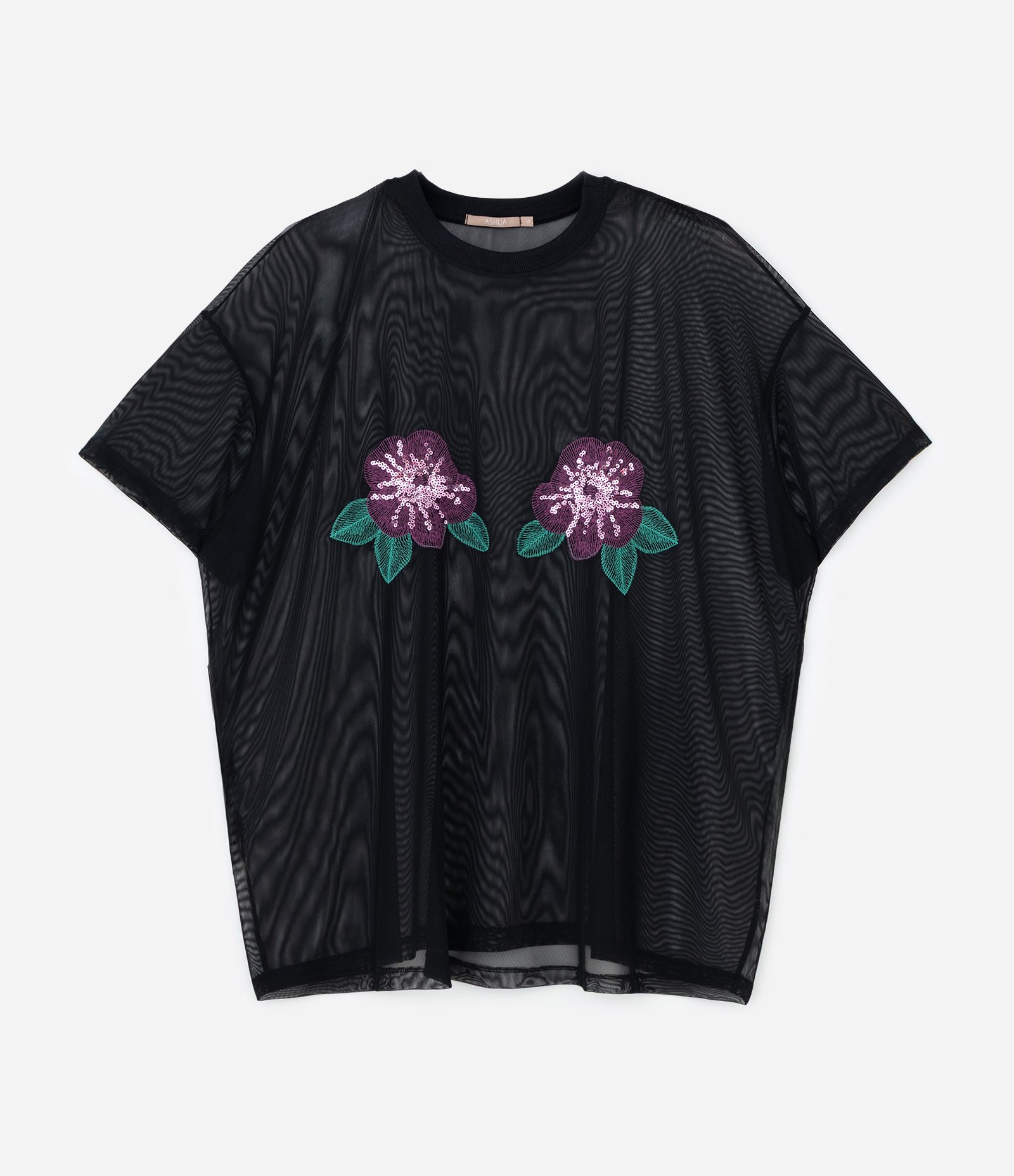 Camiseta Over em Tule Bordada Curve & Plus Size Preto 5