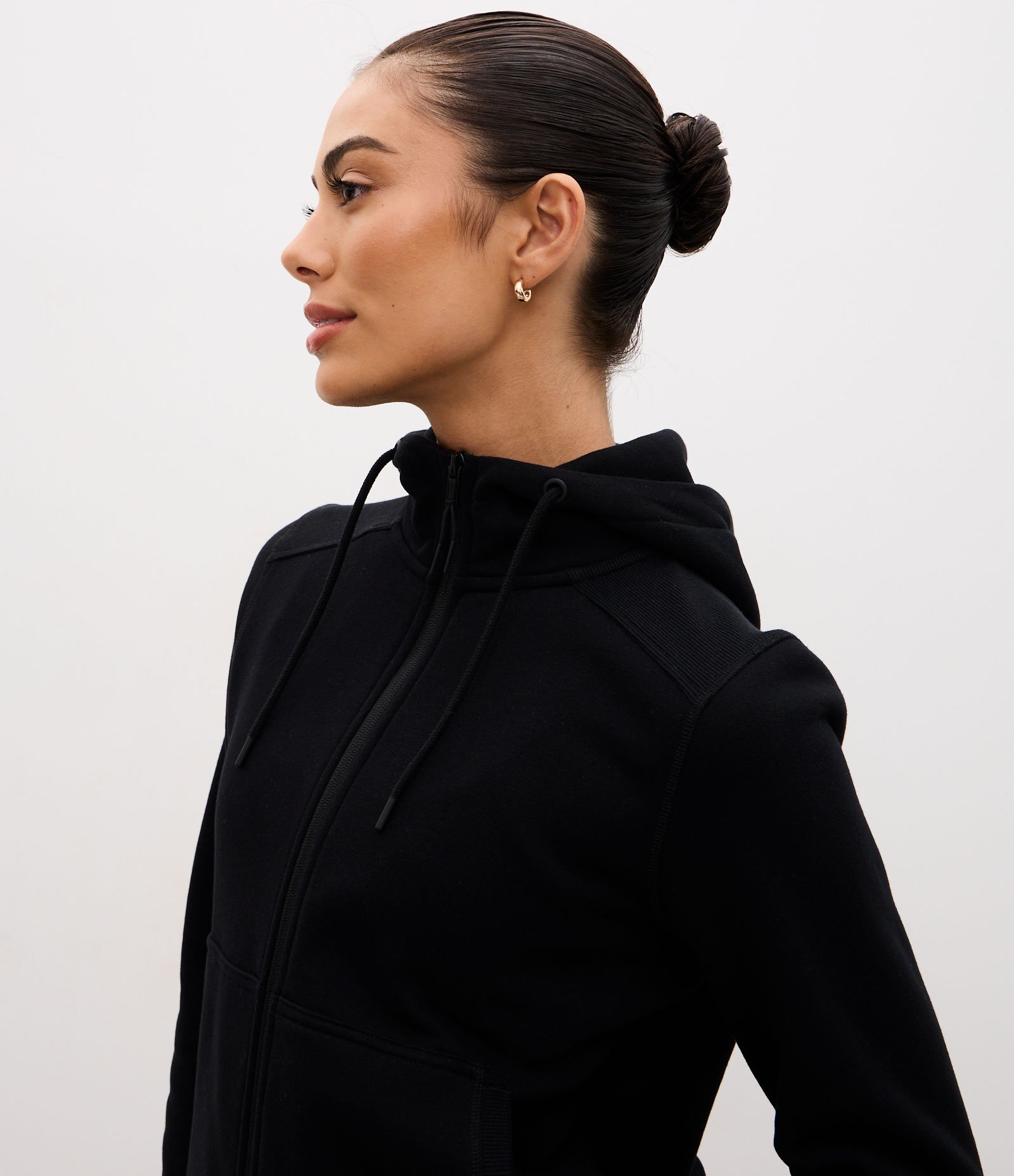 Jaqueta Regular Esportiva em Moletom com Capuz Preto 3