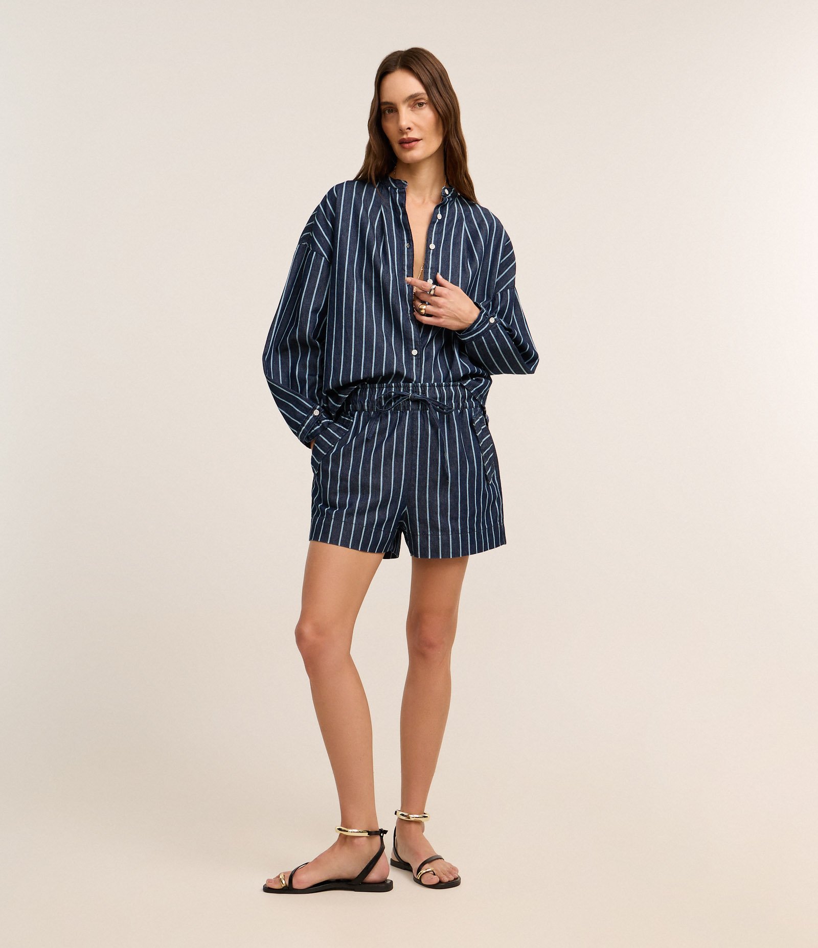 Short Runner em Jeans com Listras Azul 1