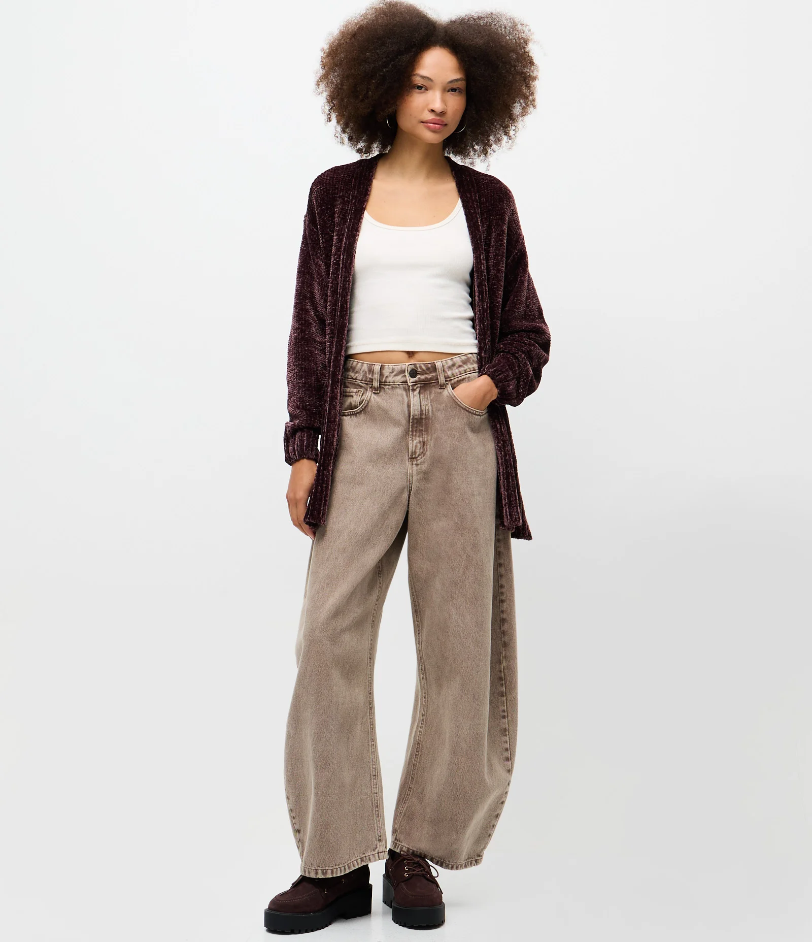 Cardigan Alongado em Tricô Chenille Canelado com Fendas Laterais Bordô