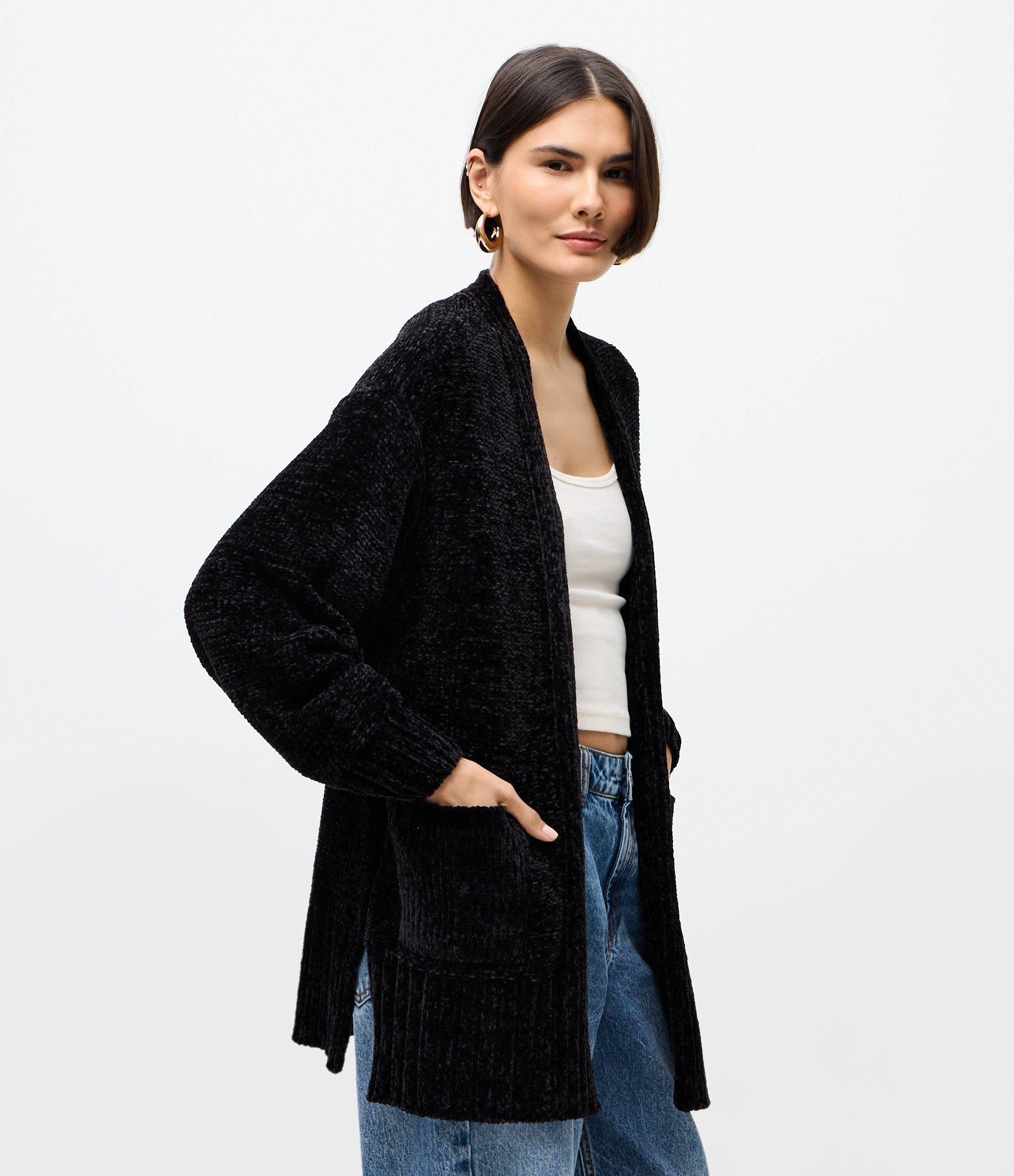 Cardigan Alongado em Tricô Chenille Canelado com Fendas Laterais Preto 1