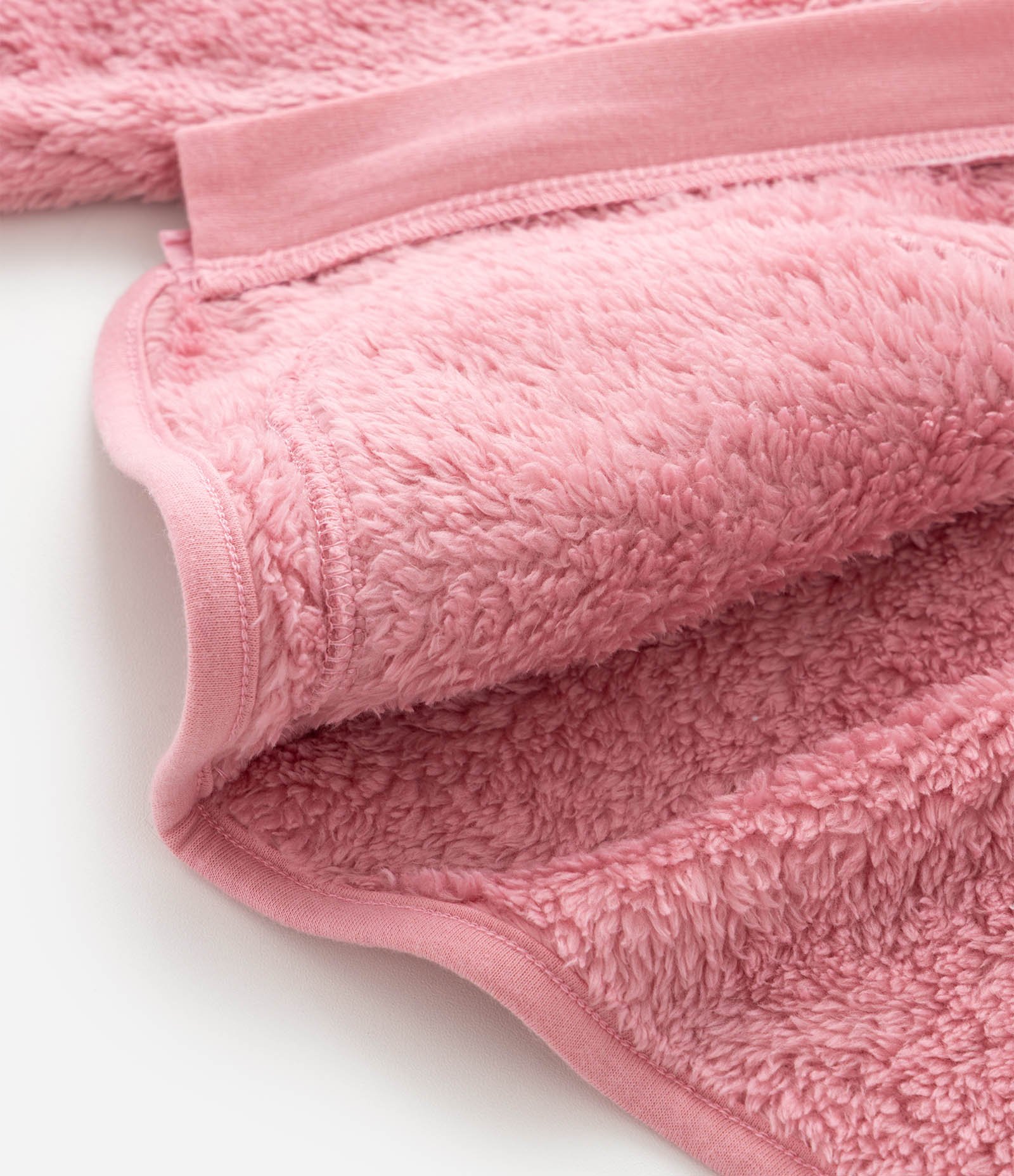 Jaqueta Infantil Pesada com Gola alta e Bolsos Rosa 4