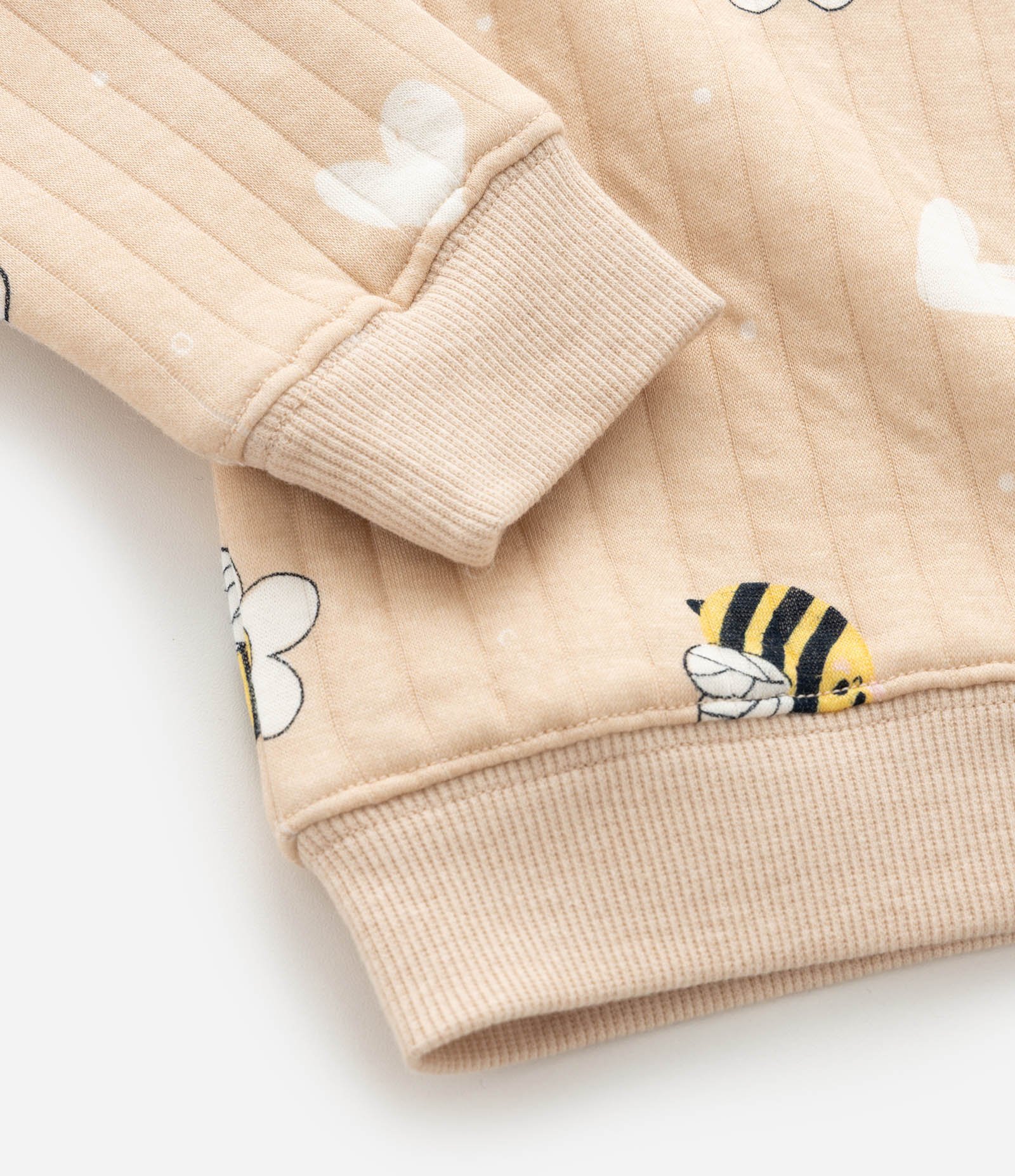 Conjunto Infantil Matelassê com Estampa Abelhas – Tam 1 a 5/6 Anos Bege Claro 9