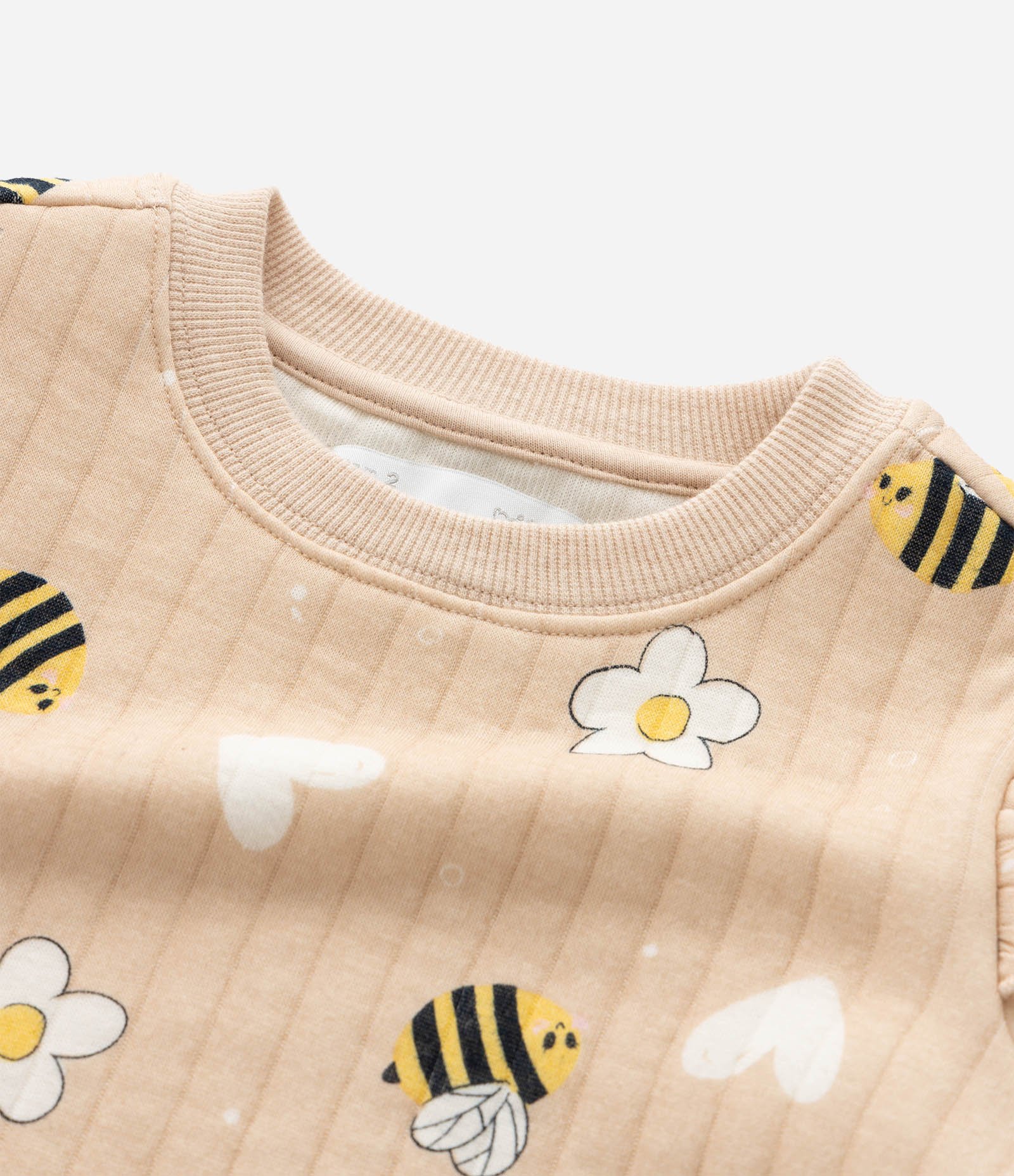 Conjunto Infantil Matelassê com Estampa Abelhas – Tam 1 a 5/6 Anos Bege Claro 10