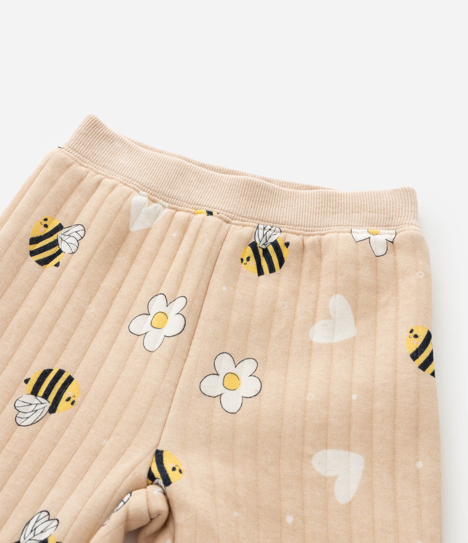 Conjunto Infantil Matelassê com Estampa Abelhas – Tam 1 a 5/6 Anos Bege Claro 7