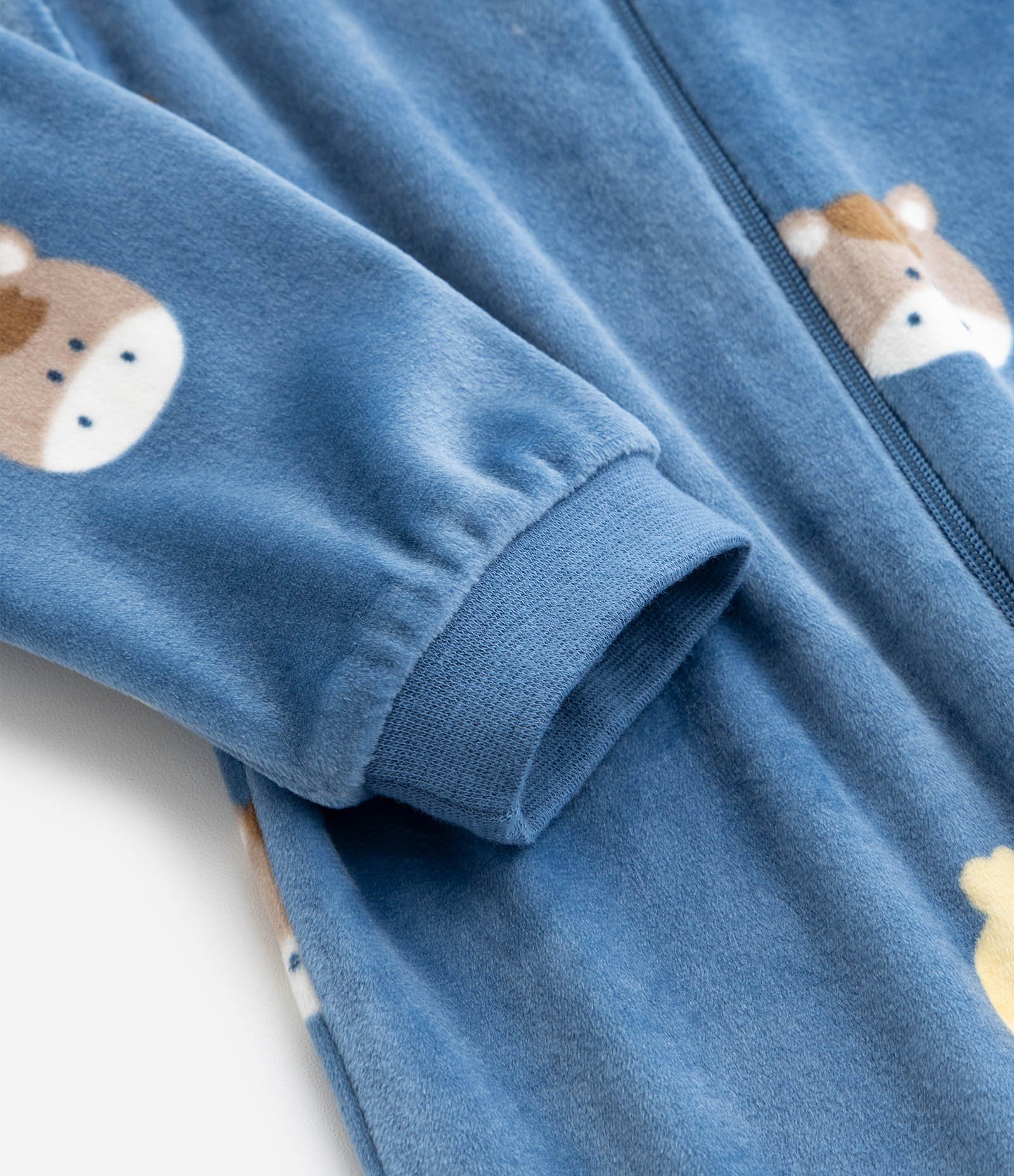 Macacão Plush Fazendinha com Pezinho - Tam 0 a 24 Meses Azul 4