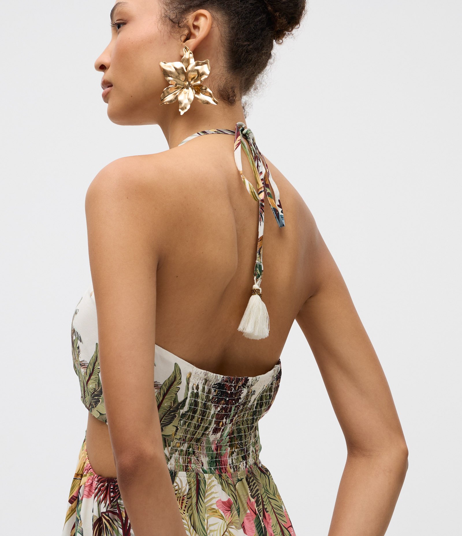 Vestido Longo Tropical com Amarração no Pescoço e Detalhe no Busto Off White 4