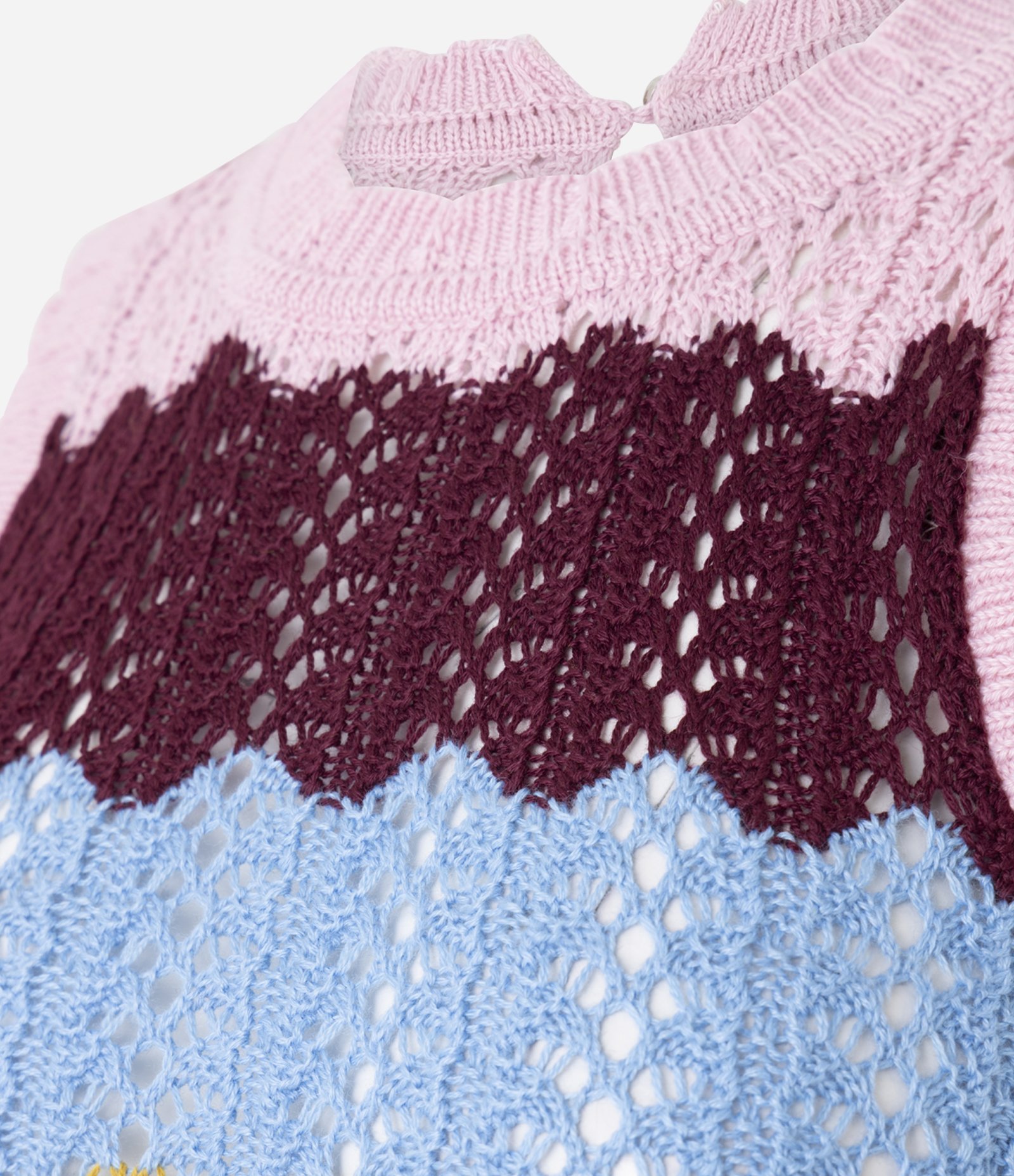 Blusa Regata em Tricô  em Bloco de Cores com Fendas Laterais Multicores 6