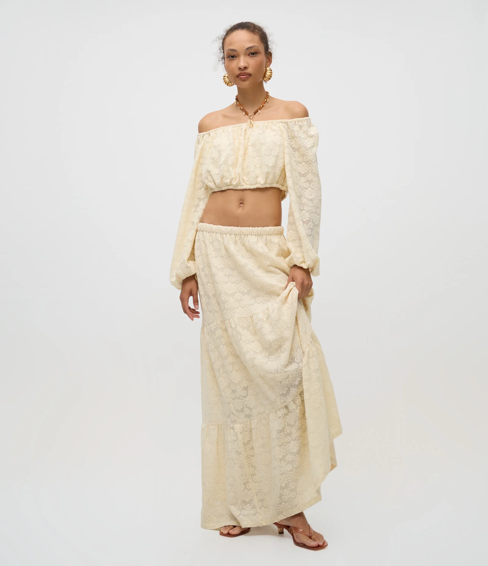 Saia Longa em Jacquard Floral com Babados Bege 1