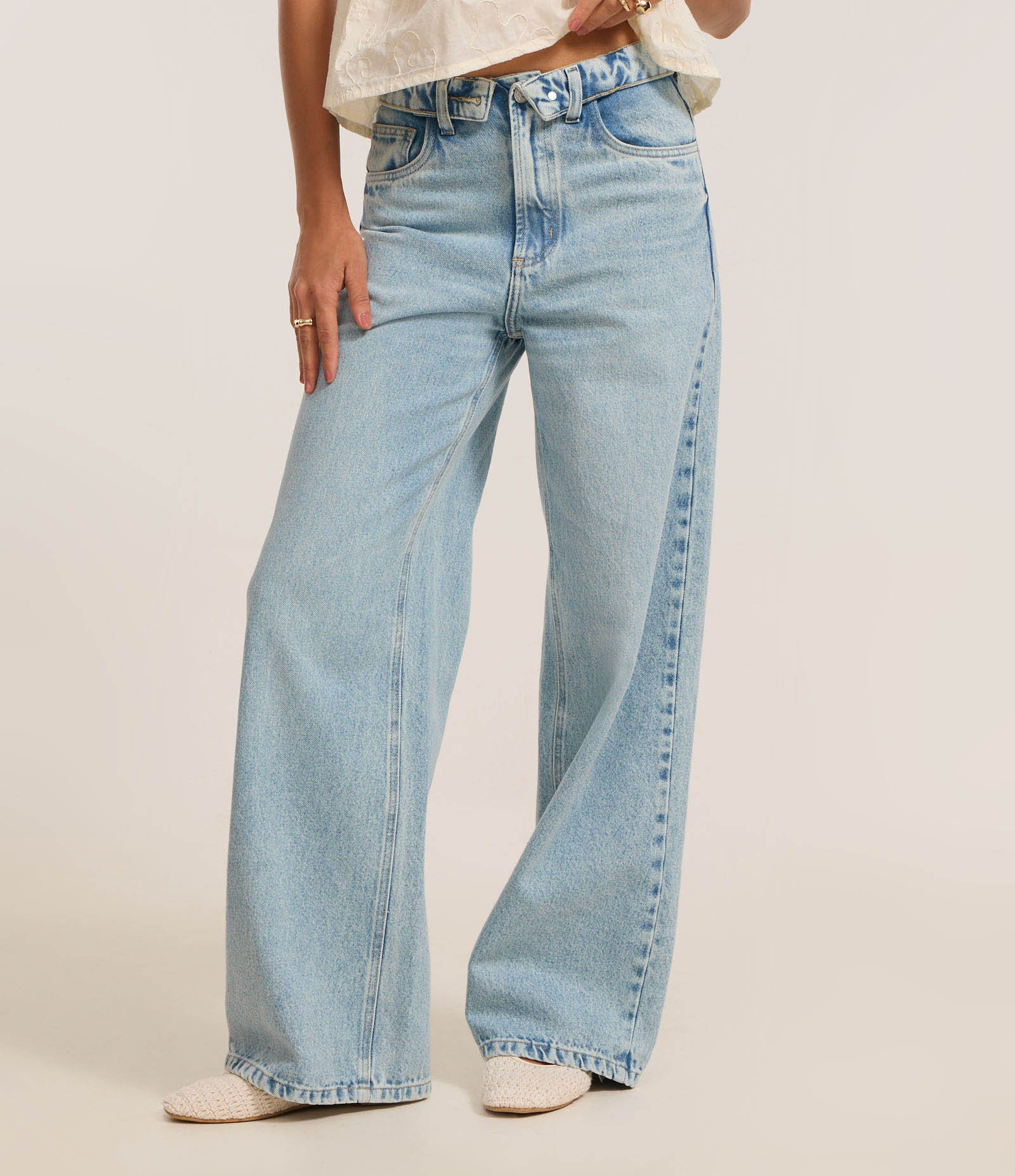 Calça Wide Leg em Jeans com Cós Dobrado Azul 3