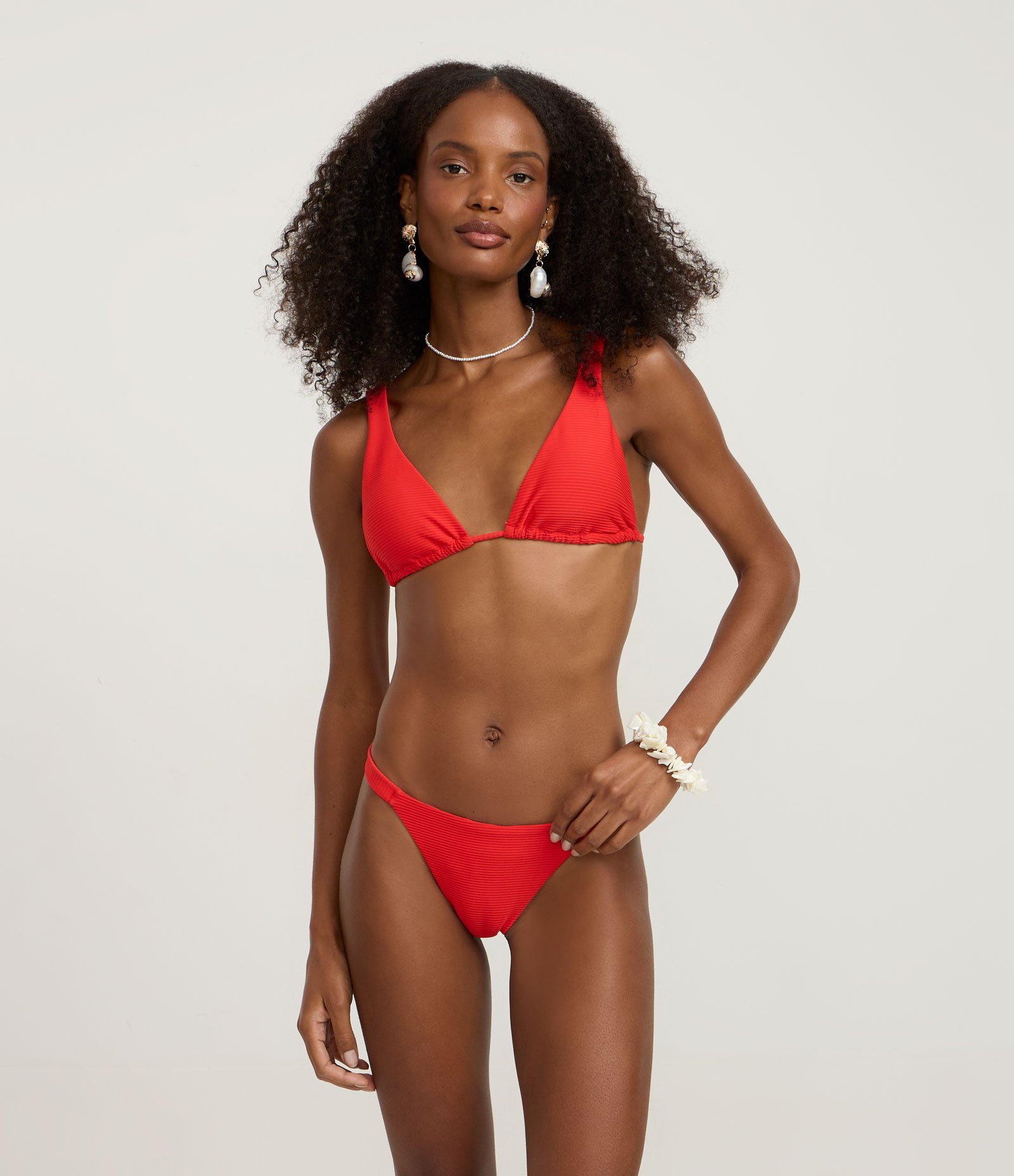 Biquíni Top em Microfibra Texturizada Canelada com Alça Paralela Vermelho 2