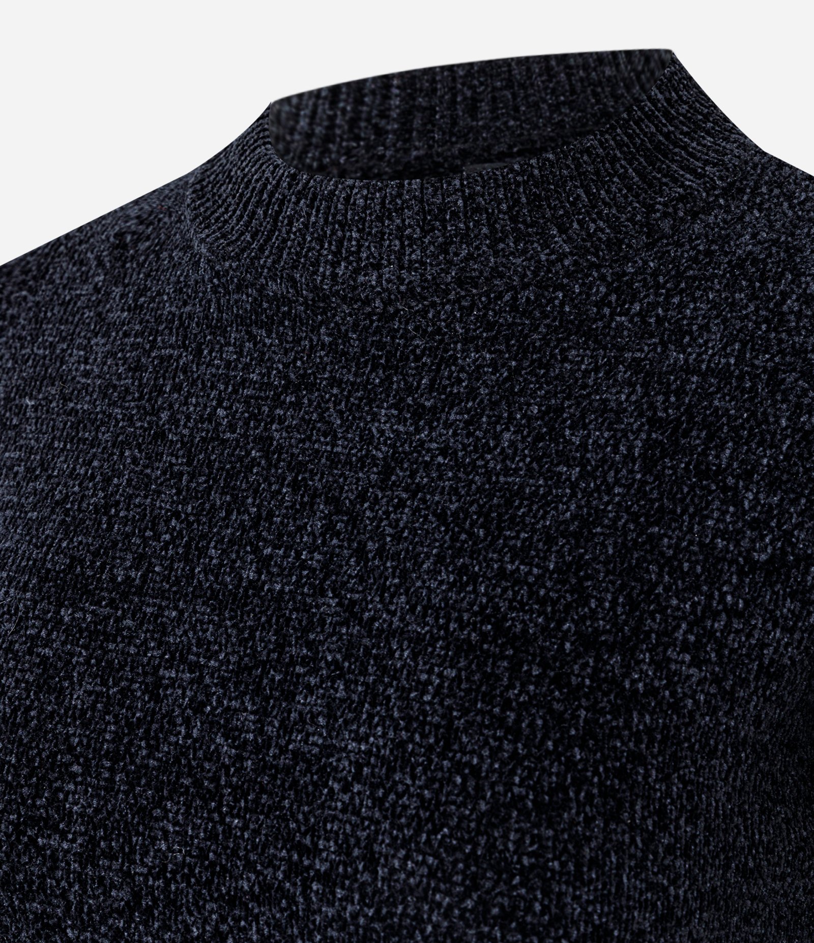 Blusa Slim em Tricô Chenille com Gola Redonda Preto 6