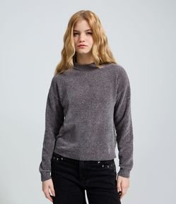 Blusa Slim em Tricô Chenille com Gola Redonda